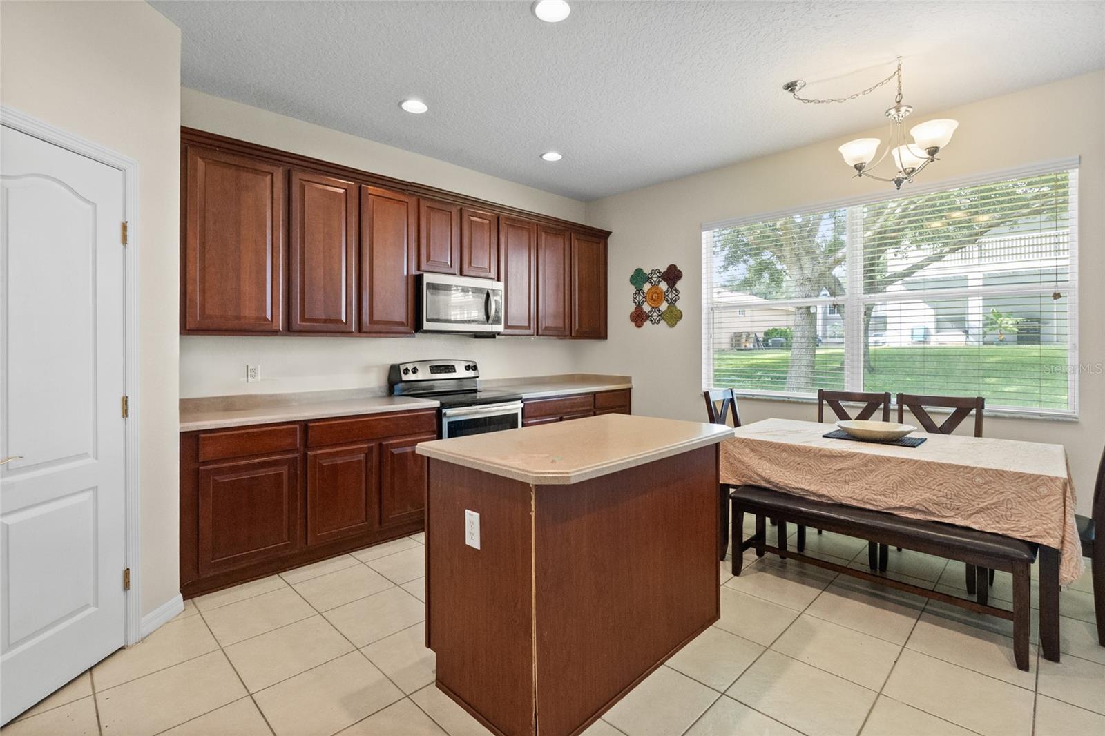 Image 11 of 30 For 15319 Montauk Lane