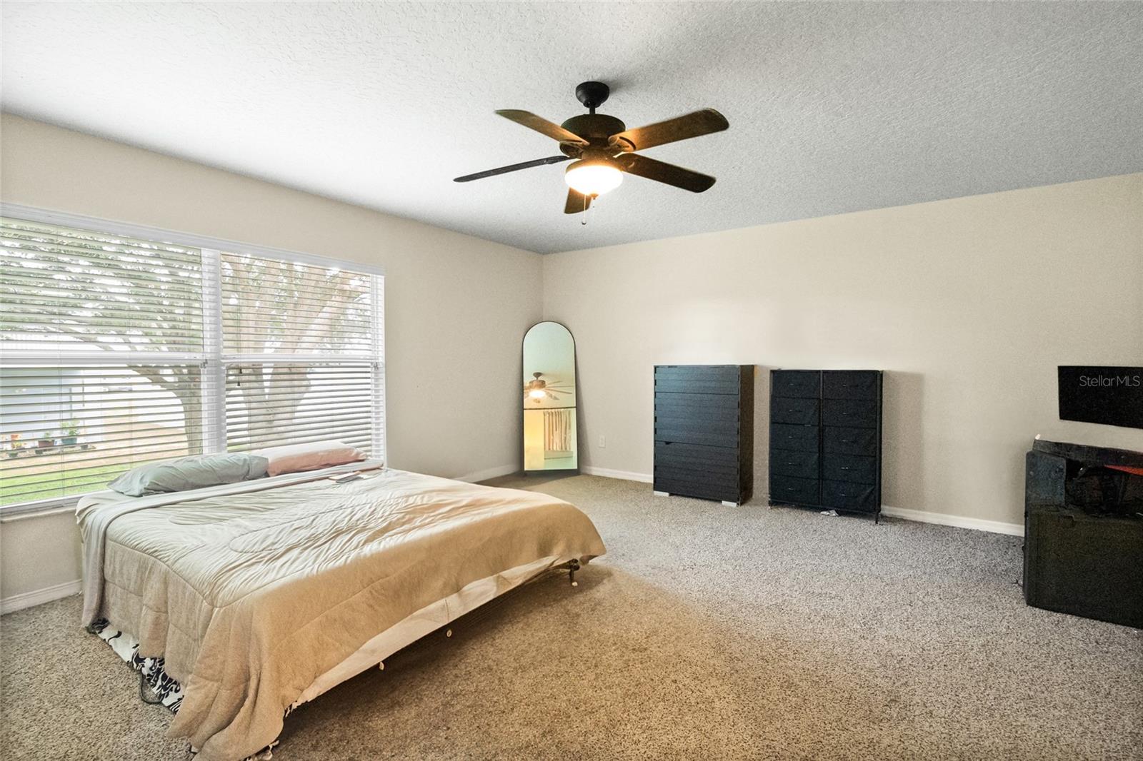 Image 16 of 30 For 15319 Montauk Lane