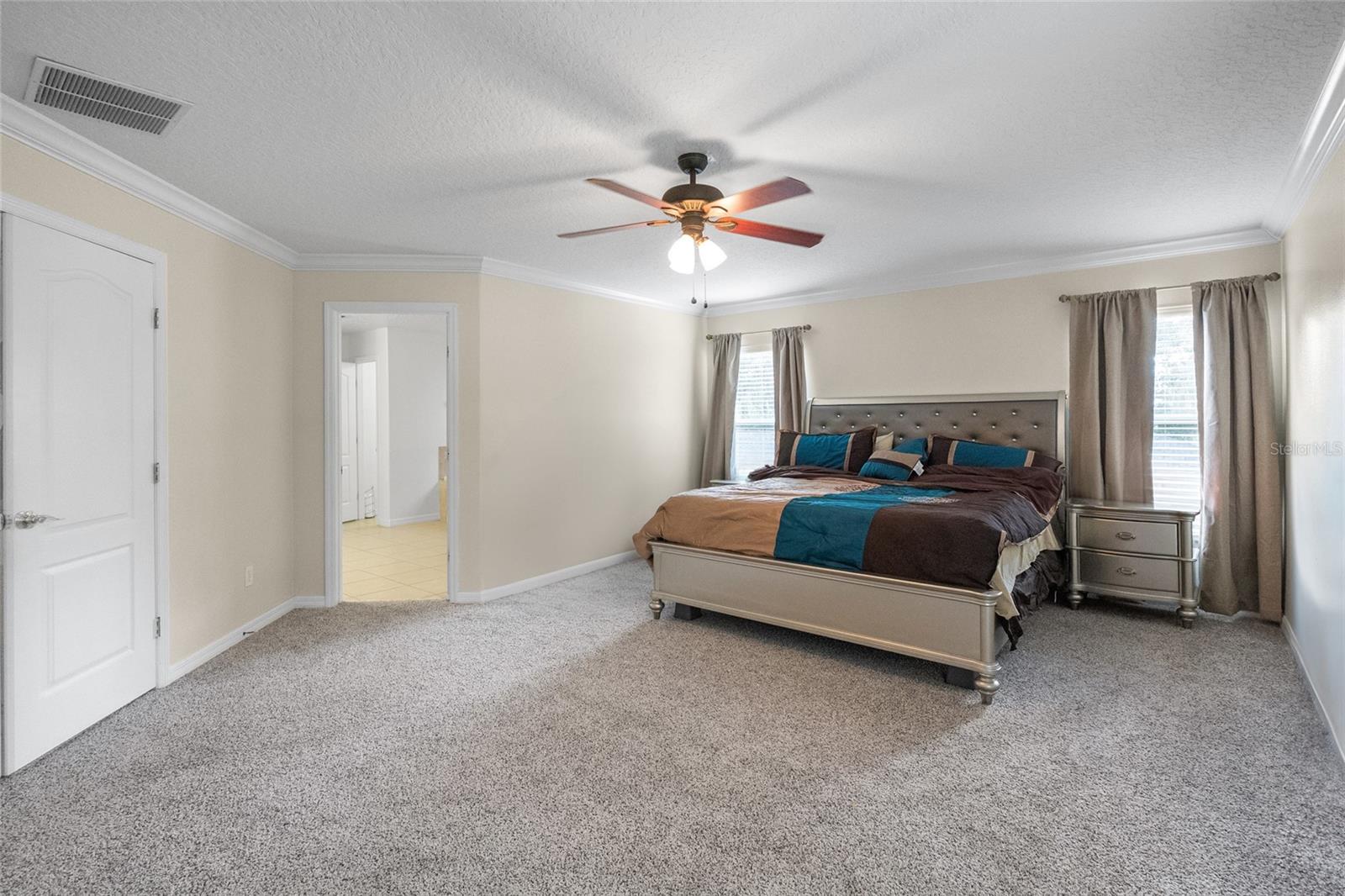 Image 21 of 30 For 15319 Montauk Lane