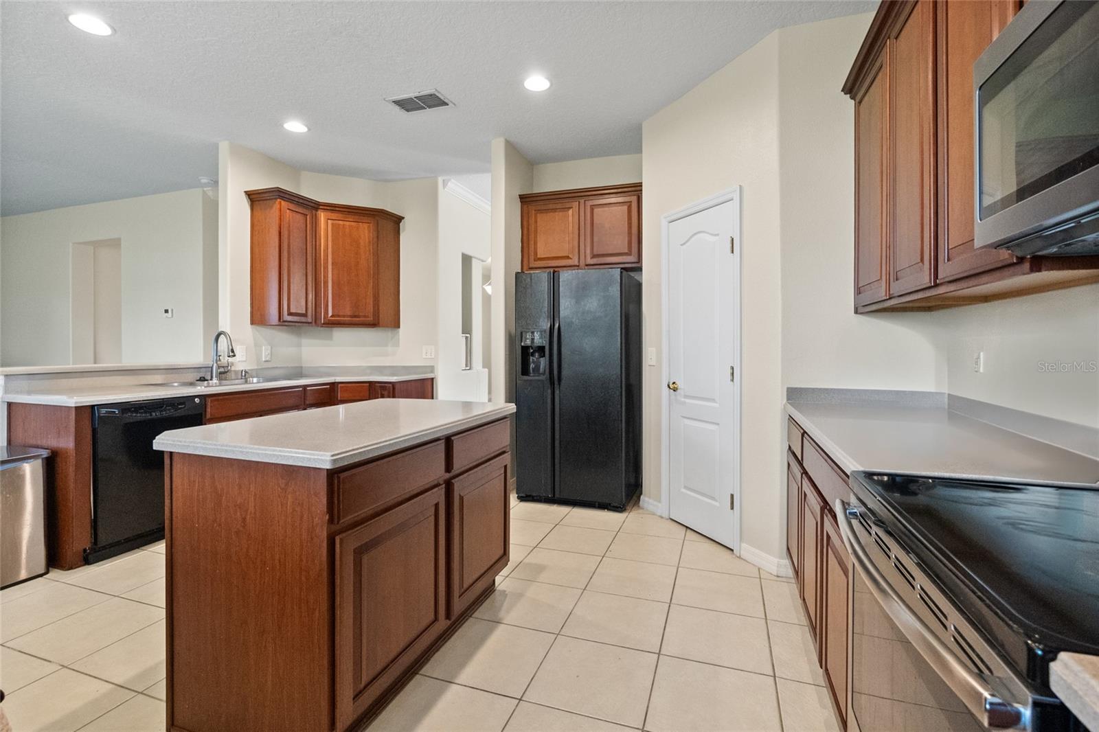 Image 8 of 30 For 15319 Montauk Lane