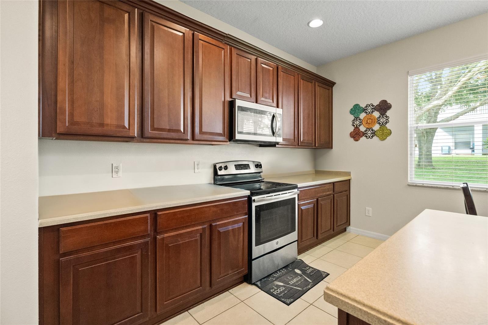 Image 9 of 30 For 15319 Montauk Lane