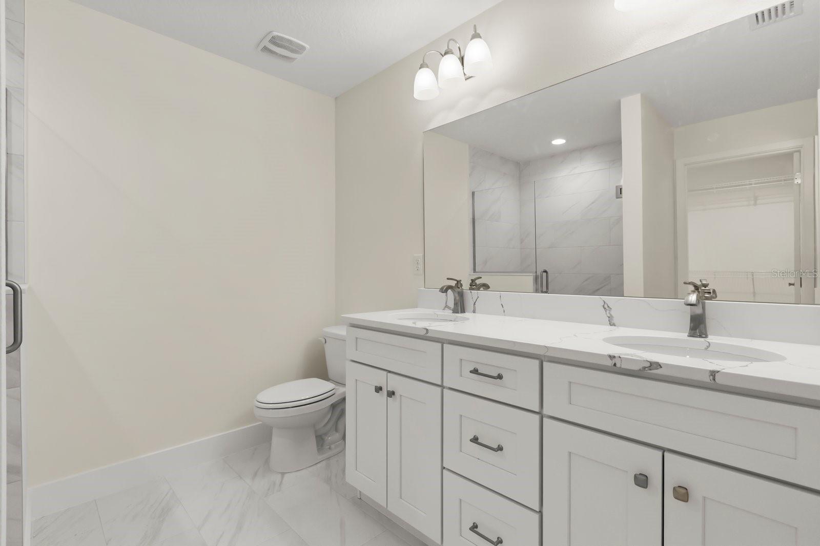 Image 16 of 37 For 32 Fisher Lane Way