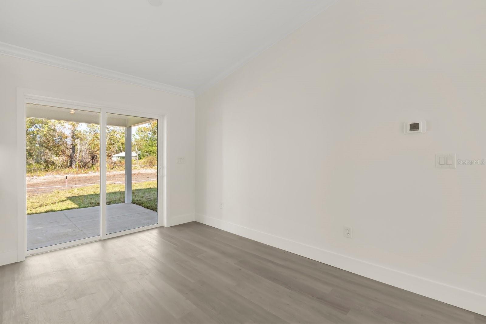 Image 8 of 37 For 32 Fisher Lane Way