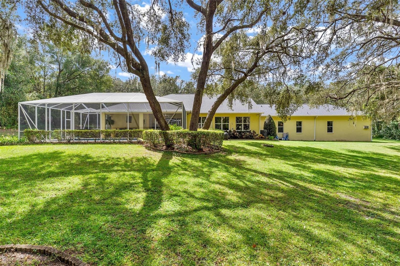 Image 56 of 67 For 5625 Lake Griffin Road
