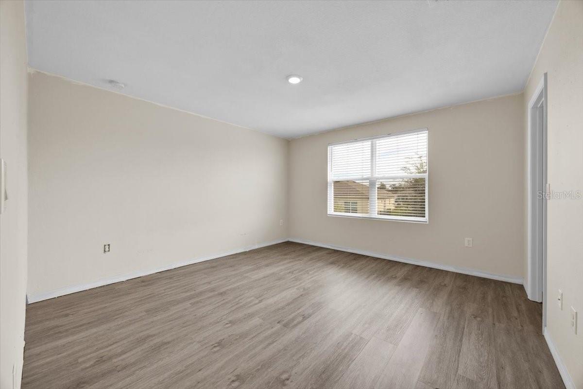 Image 19 of 27 For 540 Meadow Bend Drive