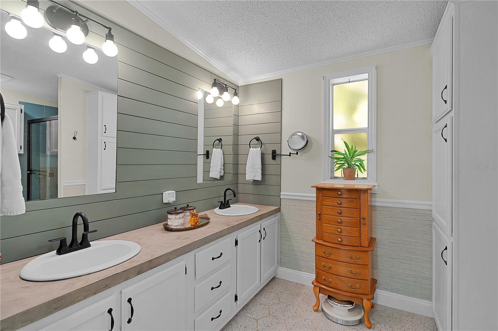 Image 21 of 62 For 8333 County Road 109a-1