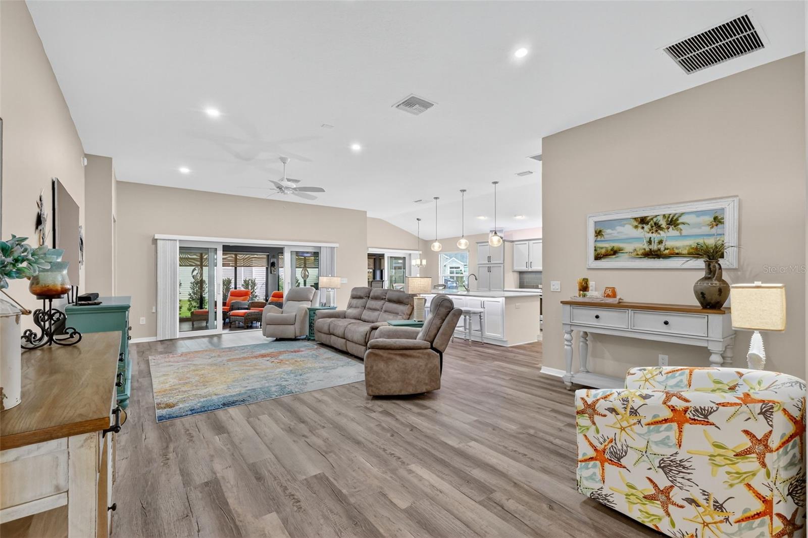 Image 12 of 38 For 2771 Chimborazo Way