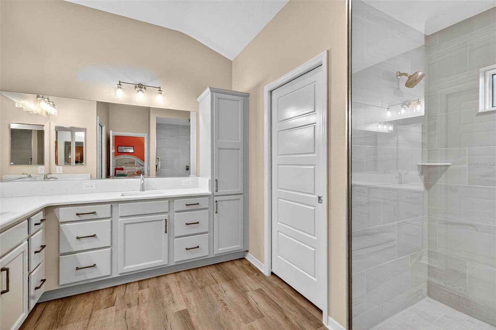 Image 19 of 38 For 2771 Chimborazo Way