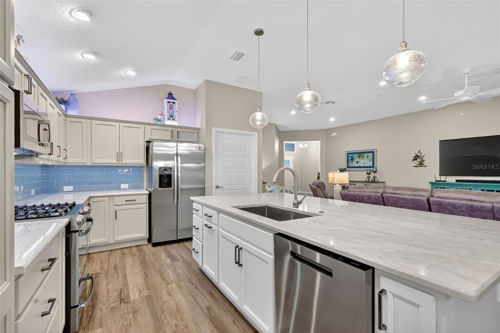 Image 5 of 38 For 2771 Chimborazo Way