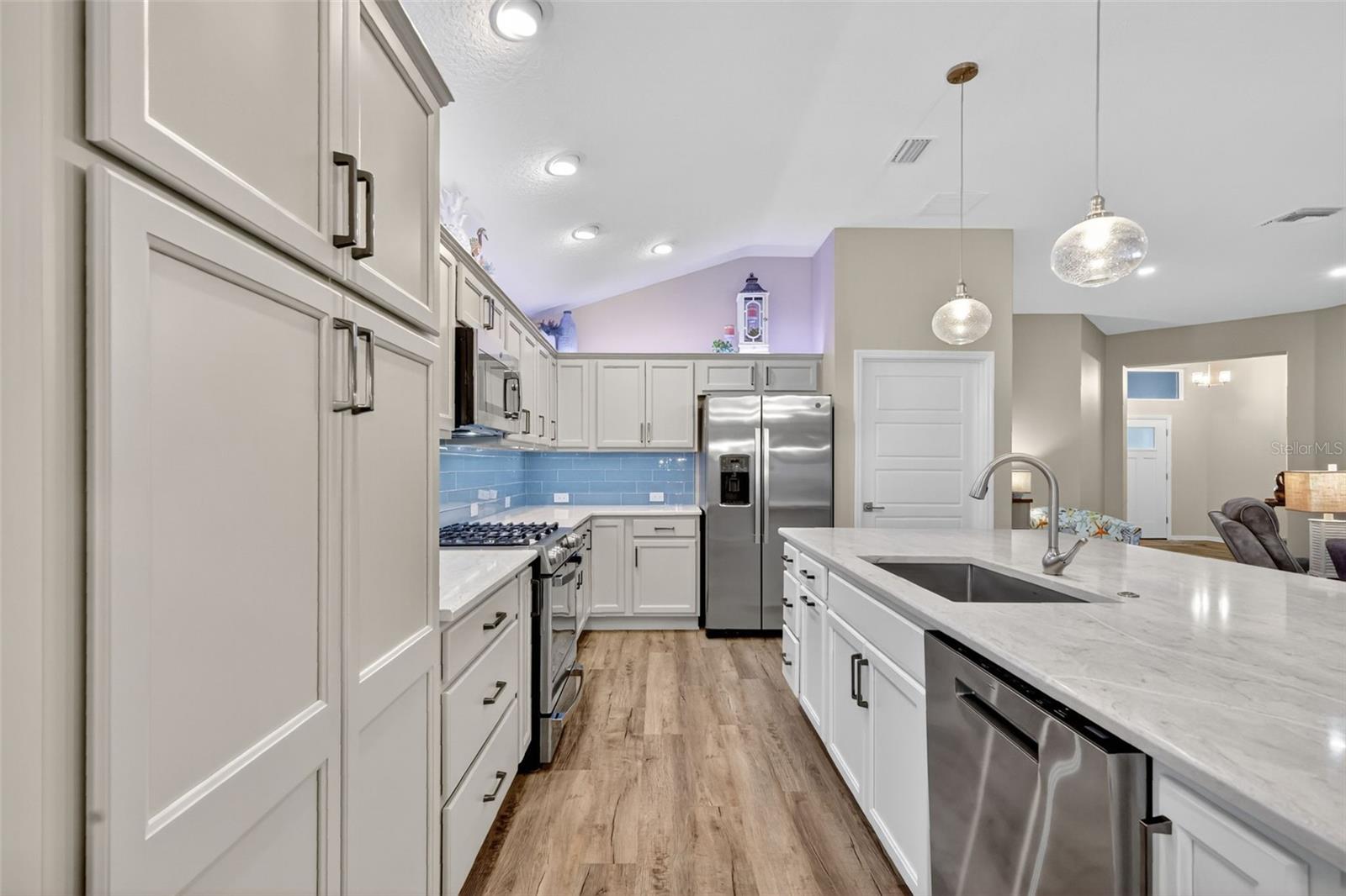 Image 6 of 38 For 2771 Chimborazo Way