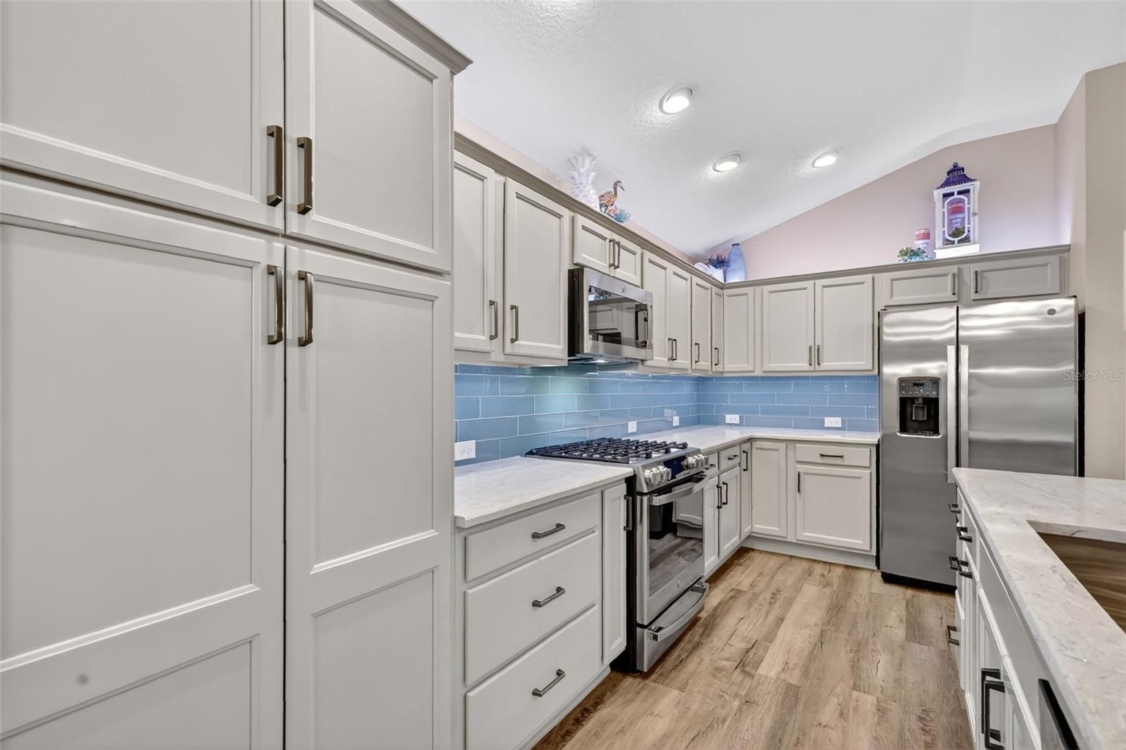 Image 7 of 38 For 2771 Chimborazo Way