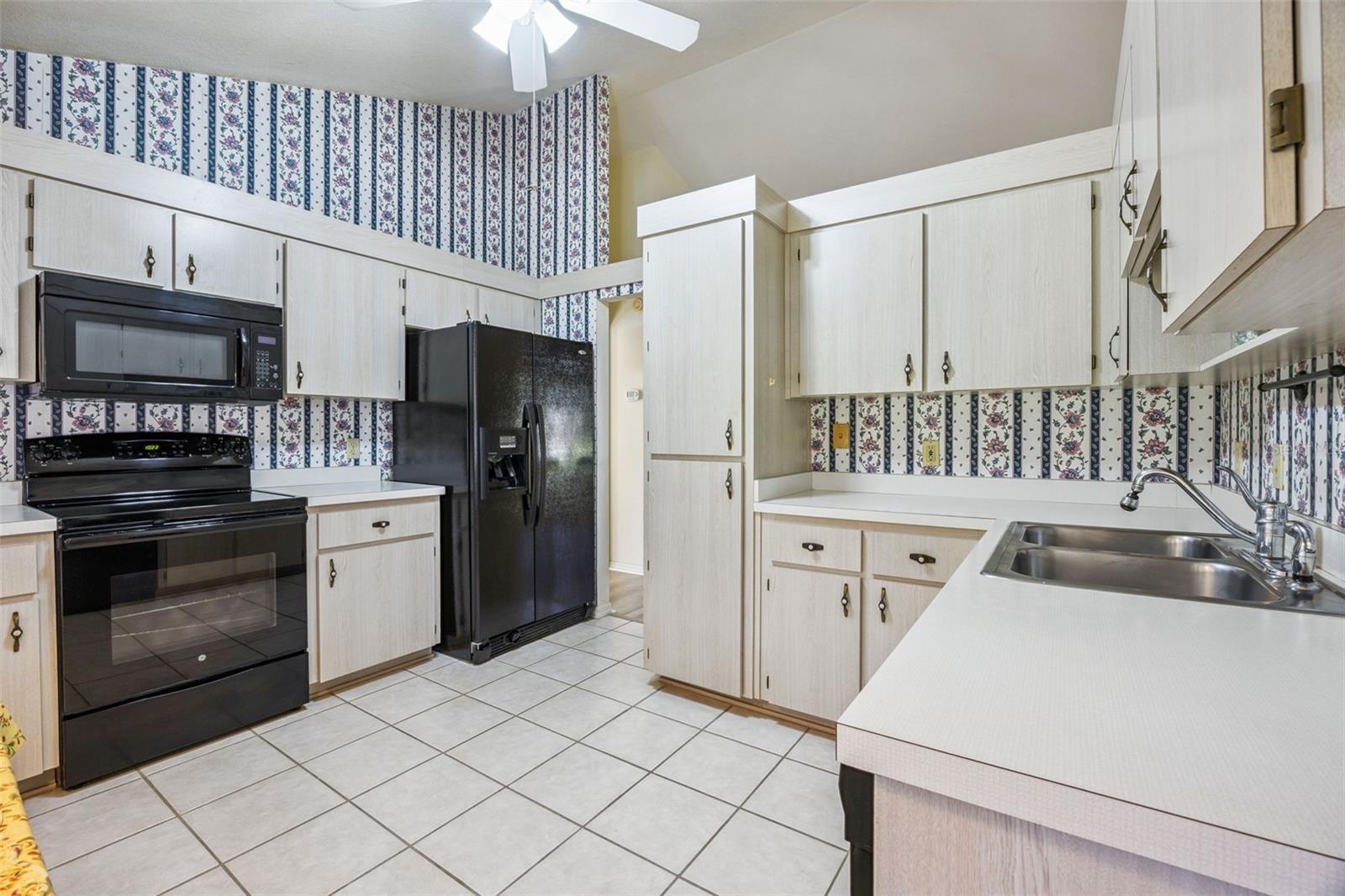 Image 24 of 35 For 33006 Indian Woods Drive