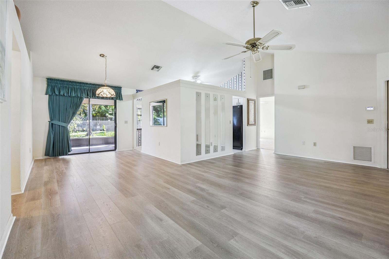 Image 6 of 35 For 33006 Indian Woods Drive