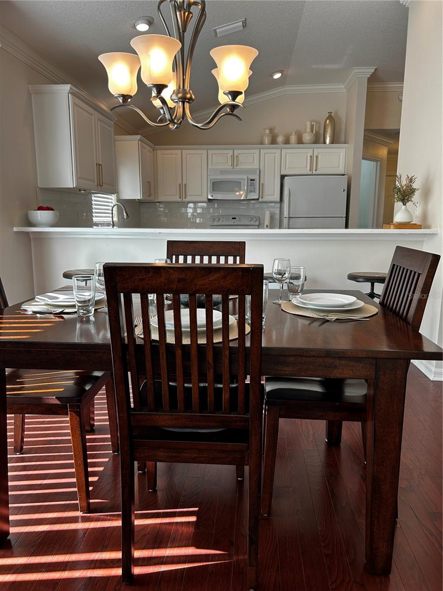 Image 10 of 40 For 1204 Flamingo Place