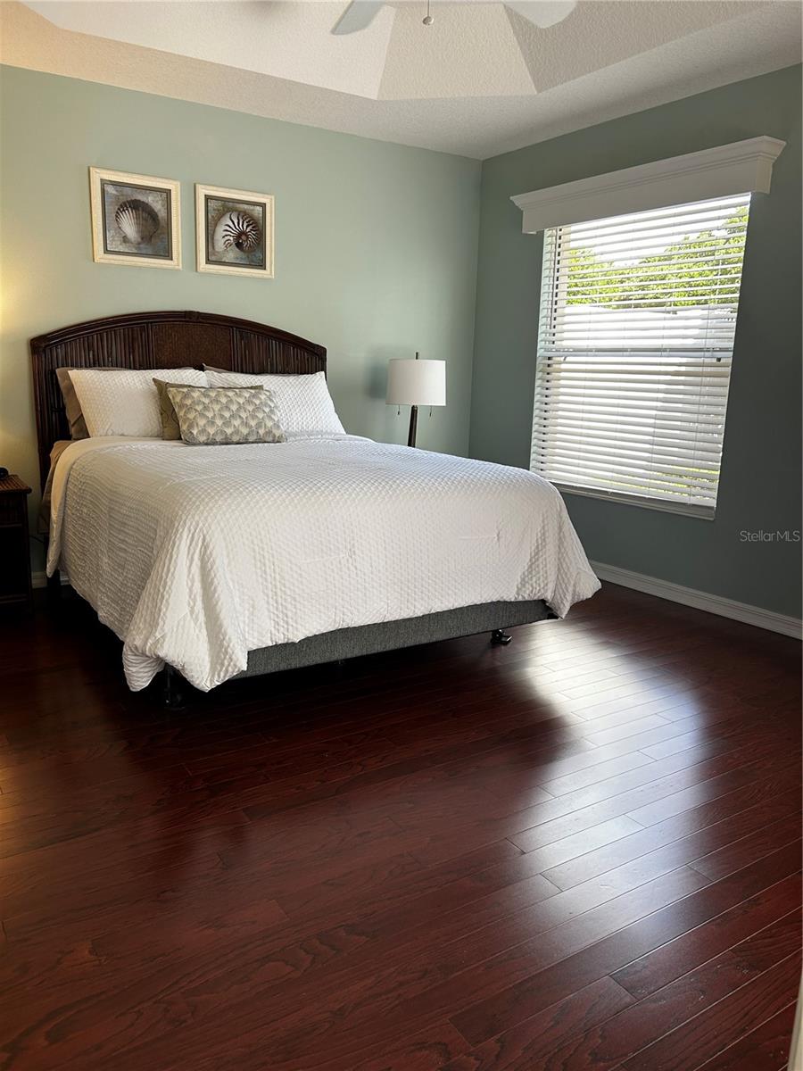 Image 17 of 40 For 1204 Flamingo Place