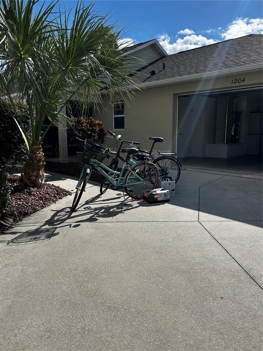 Image 3 of 40 For 1204 Flamingo Place