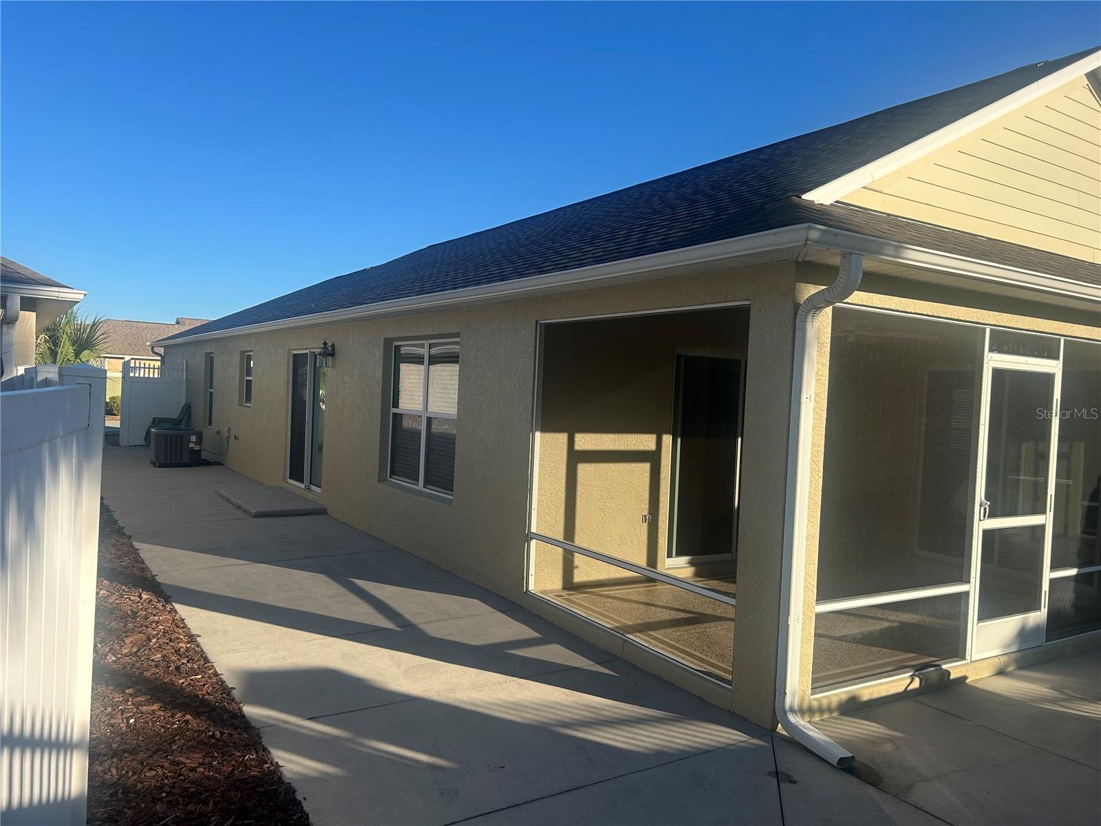 Image 31 of 40 For 1204 Flamingo Place