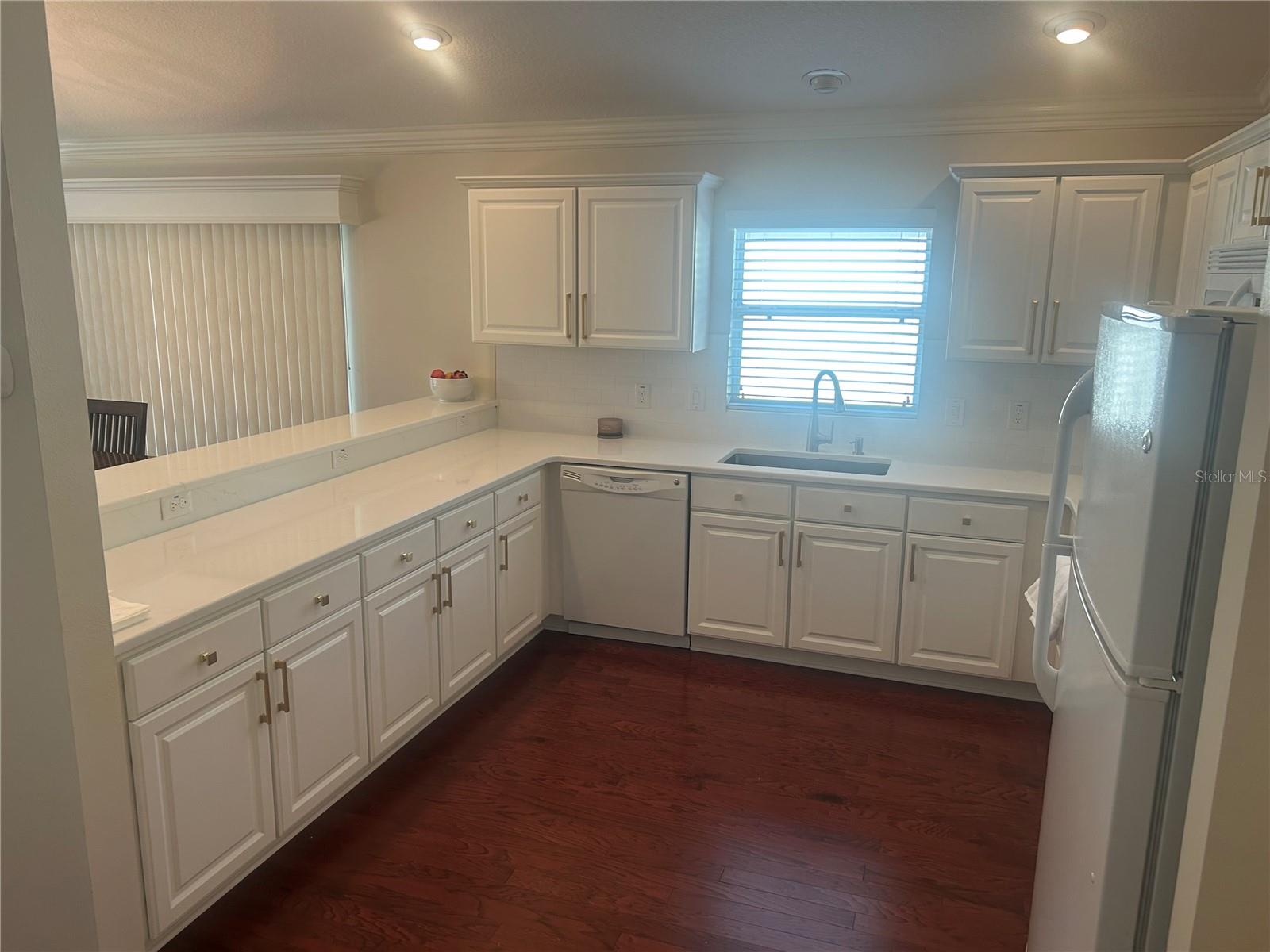 Image 6 of 40 For 1204 Flamingo Place