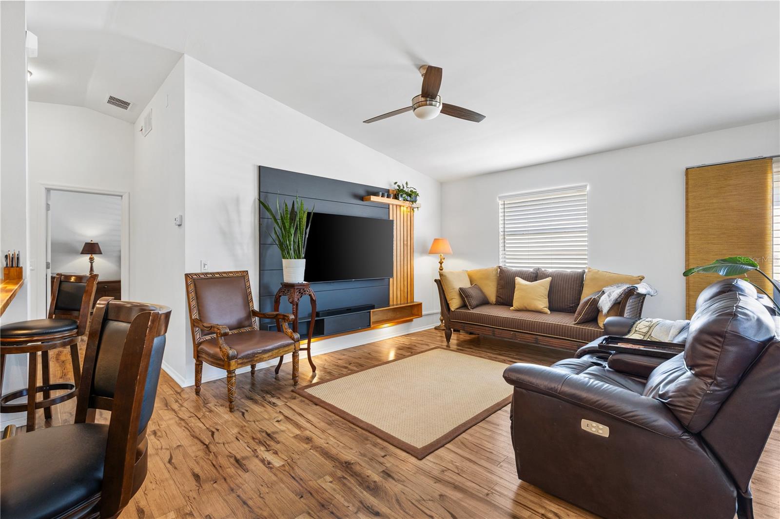 Image 13 of 30 For 17370 82nd Roslyn Court