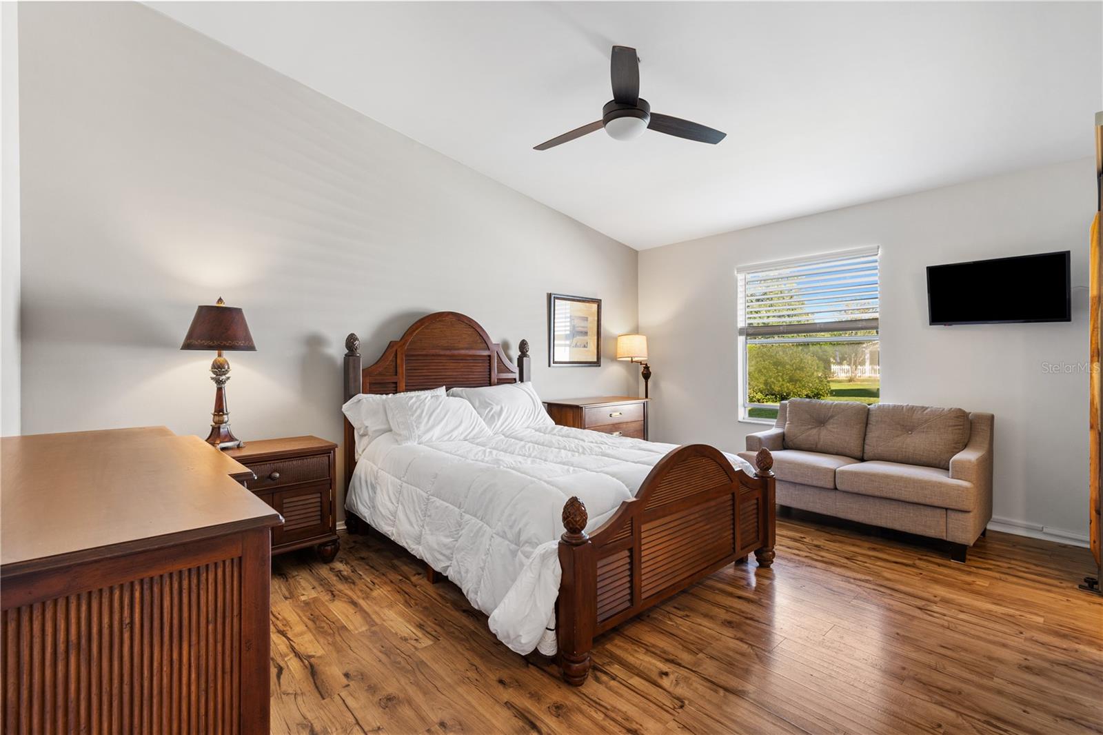 Image 15 of 30 For 17370 82nd Roslyn Court