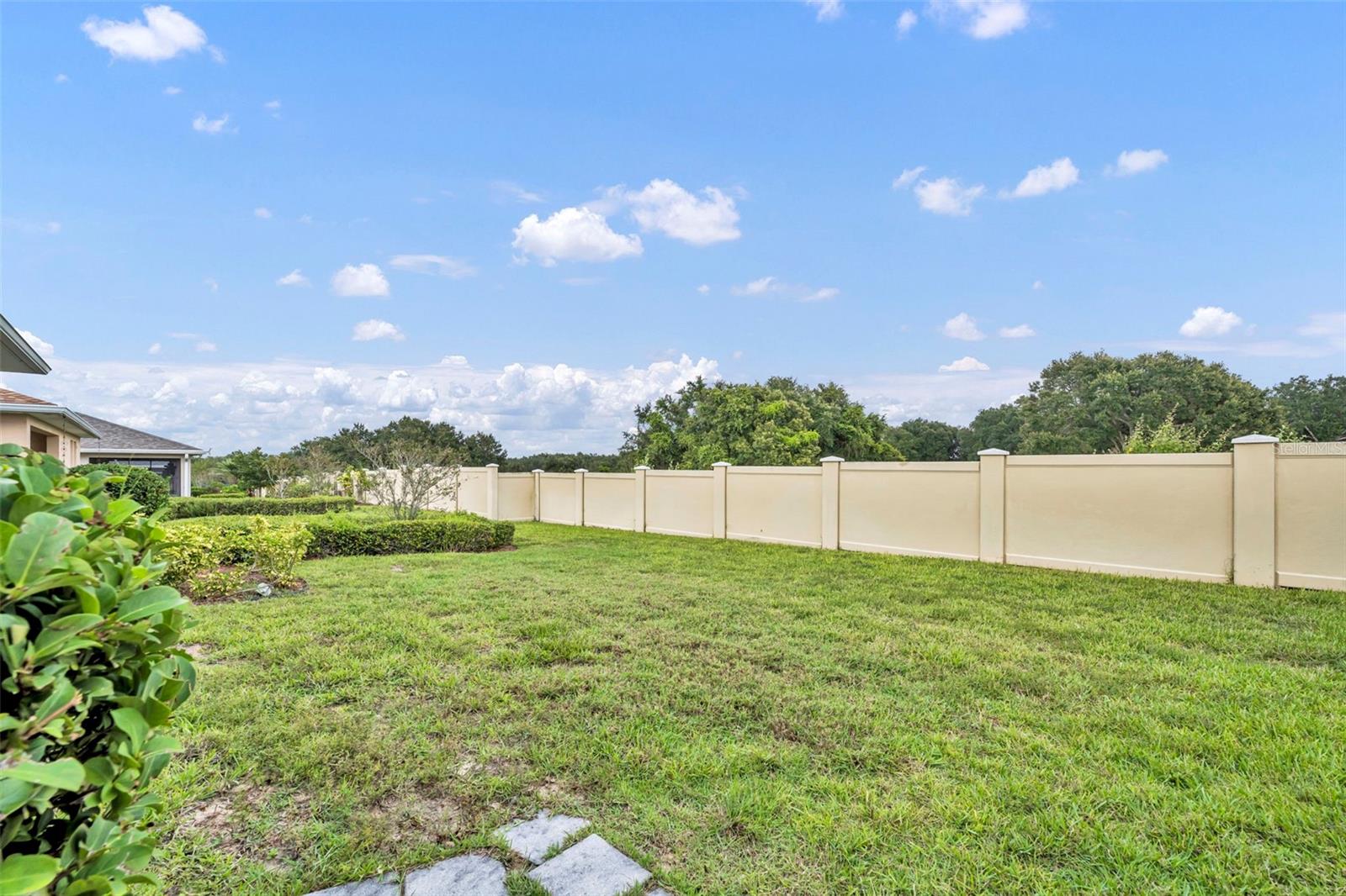 Image 37 of 73 For 134 Silver Maple Road