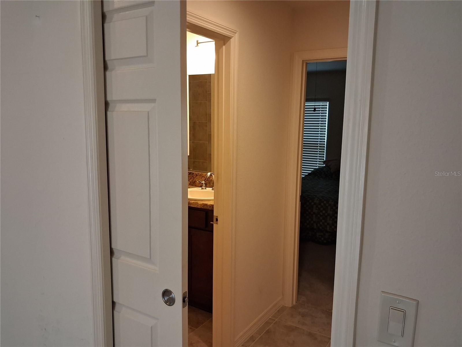 Image 21 of 43 For 16820 74 Soulliere Avenue