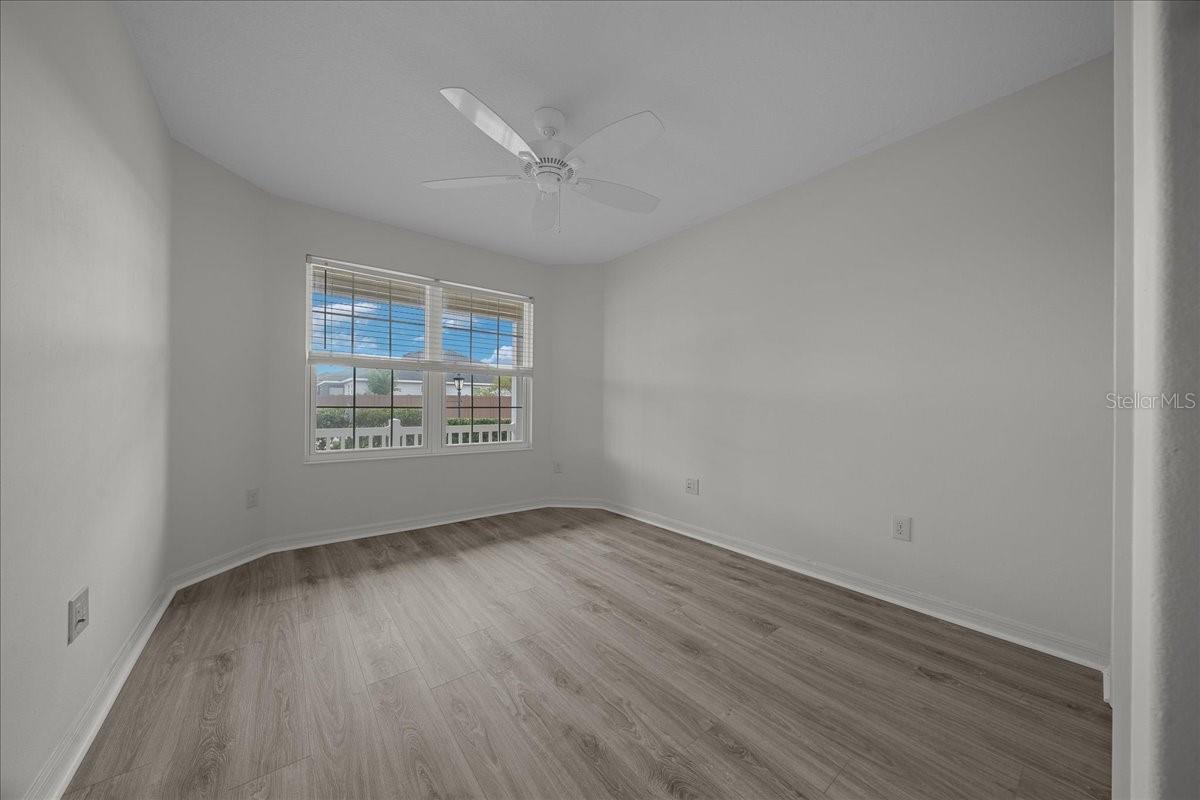 Image 17 of 55 For 11218 Hess Way