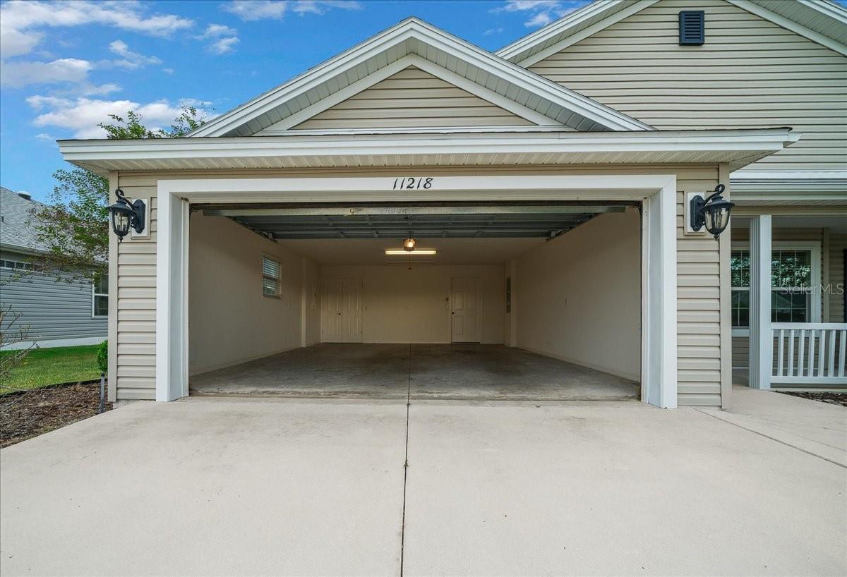 Image 45 of 55 For 11218 Hess Way
