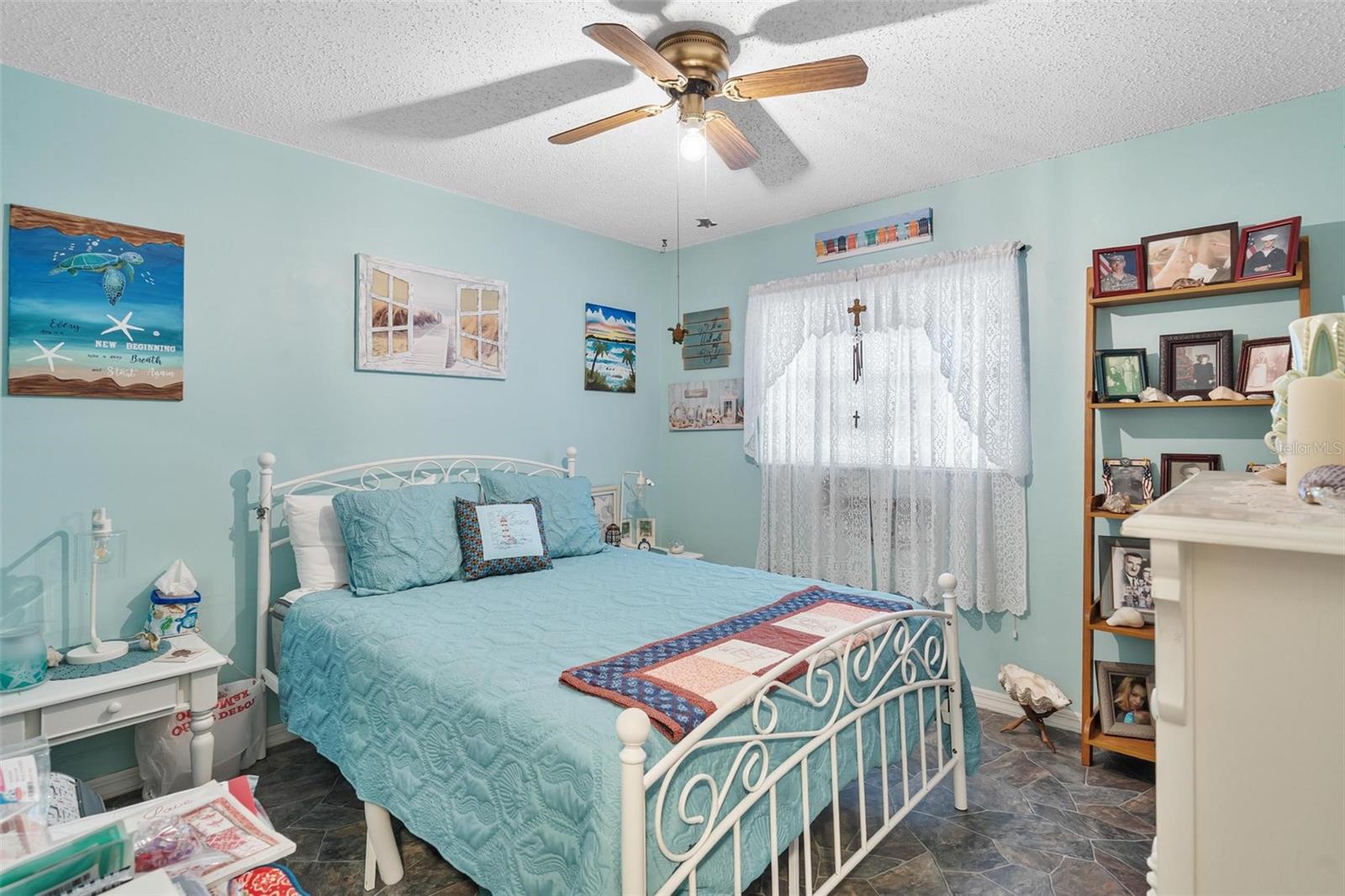 Image 20 of 42 For 712 Southern Drive