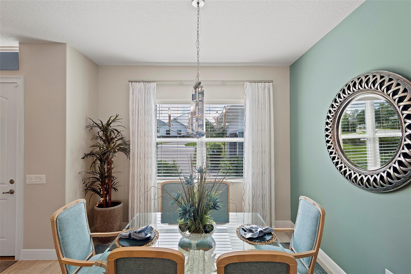 Image 13 of 70 For 5132 Greens Drive