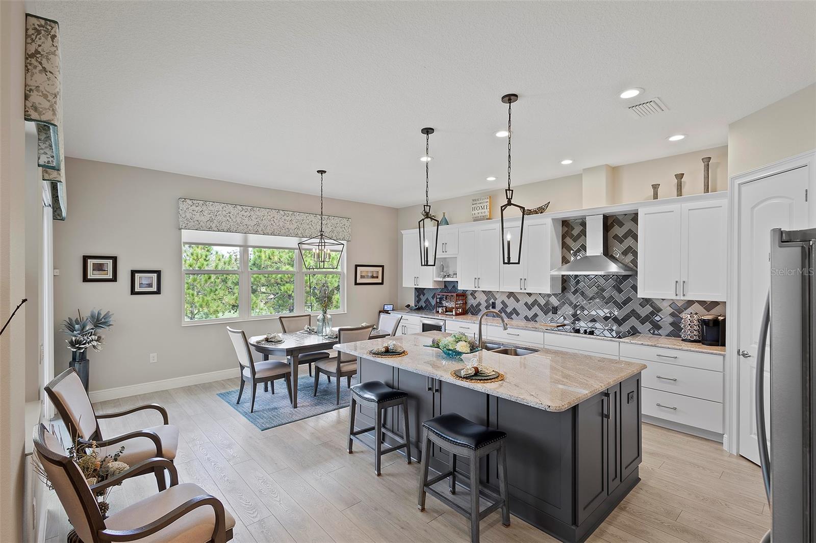 Image 16 of 70 For 5132 Greens Drive