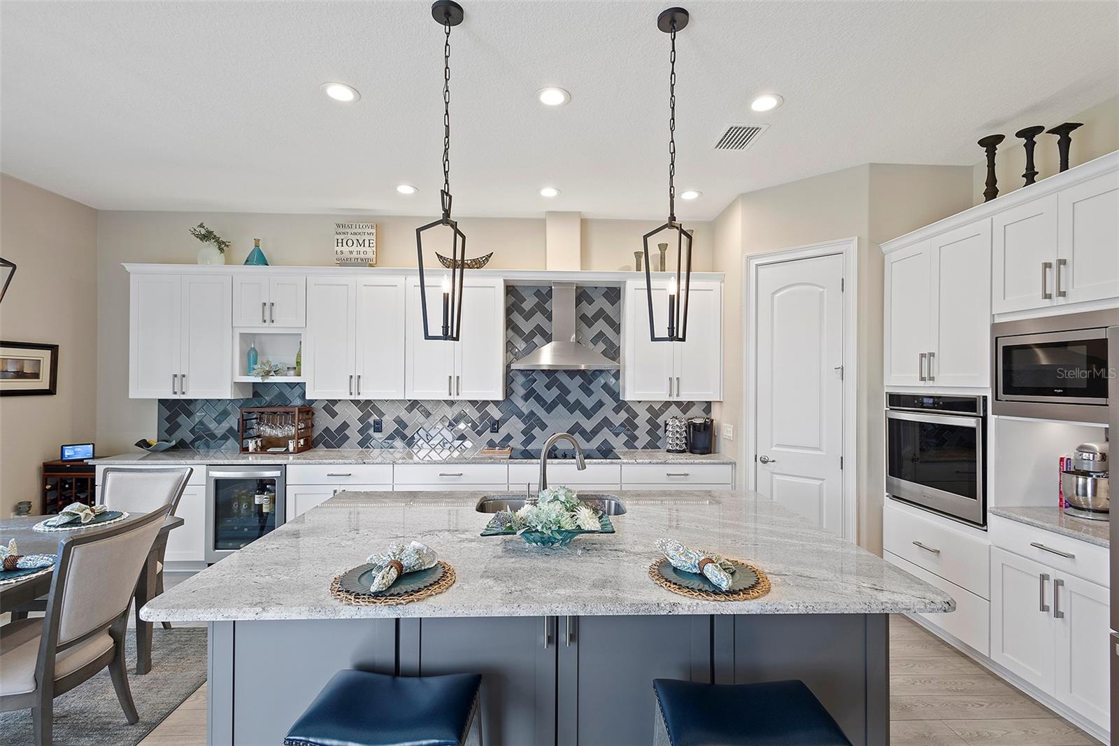 Image 17 of 70 For 5132 Greens Drive