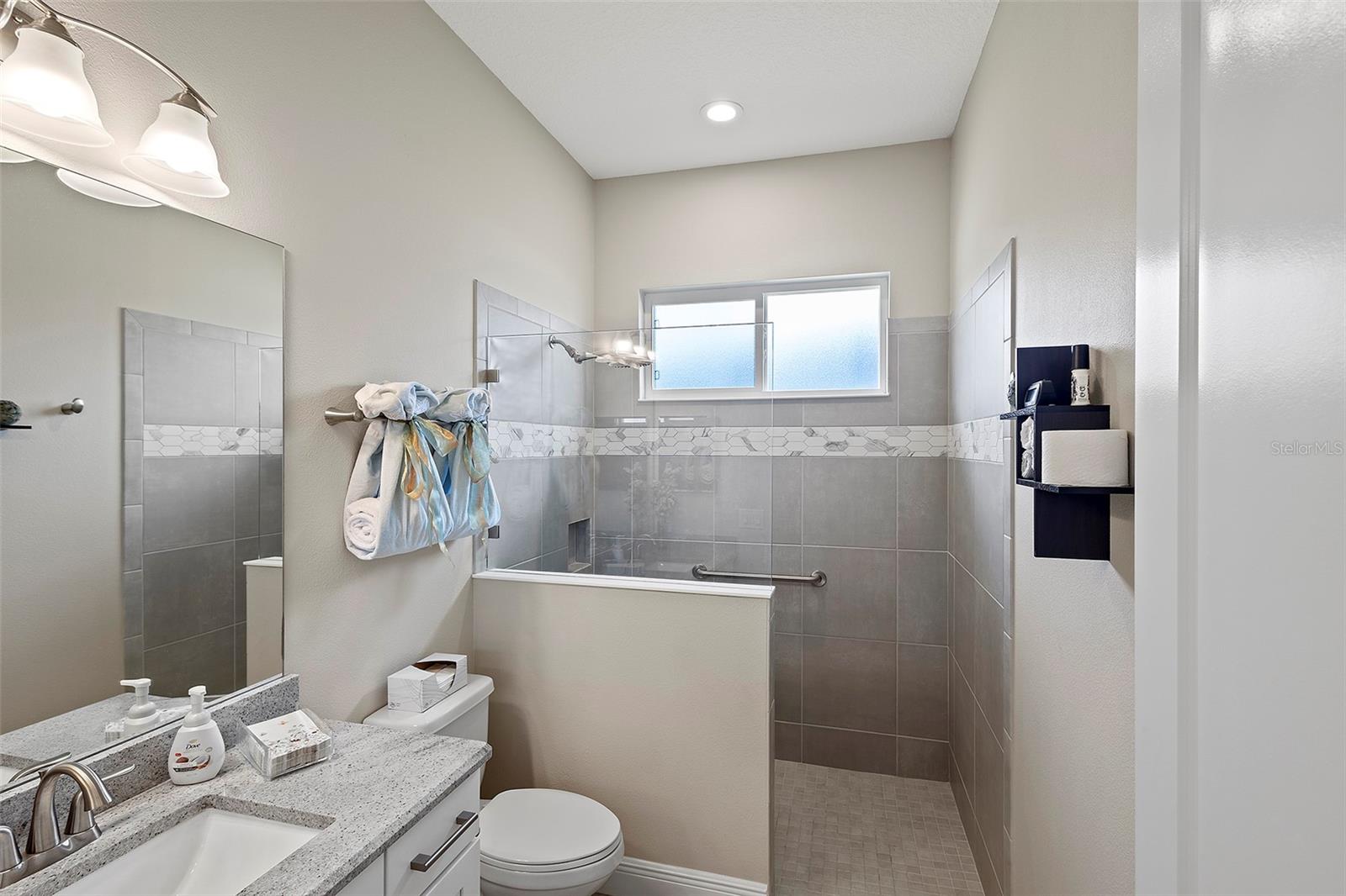 Image 41 of 70 For 5132 Greens Drive