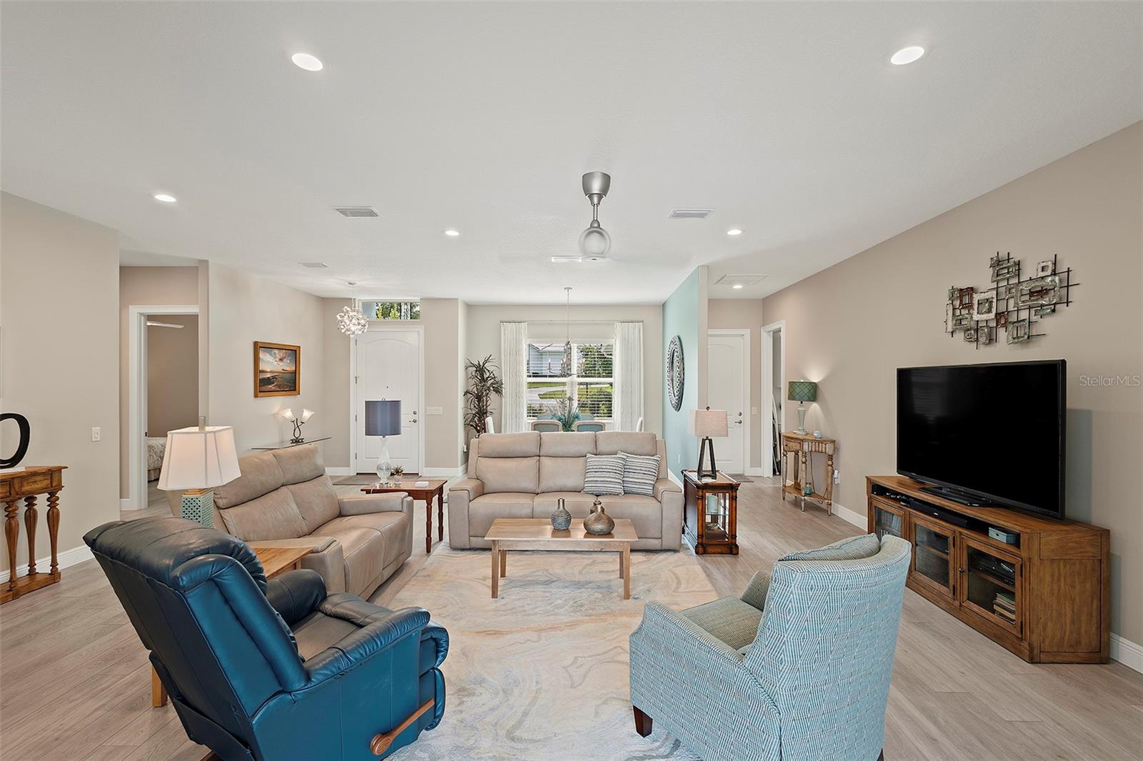 Image 9 of 70 For 5132 Greens Drive