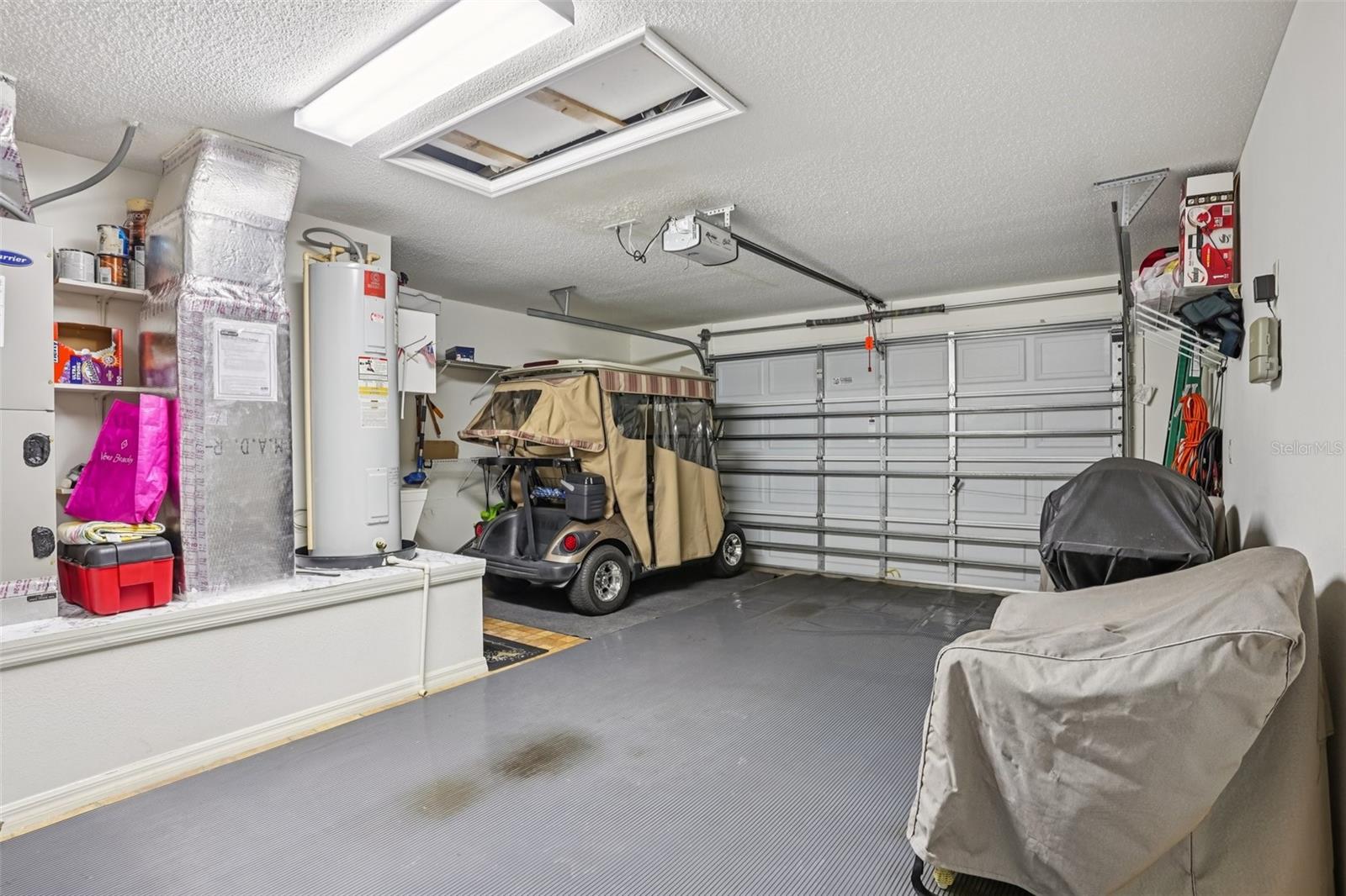 Image 32 of 47 For 2543 Raintree Drive