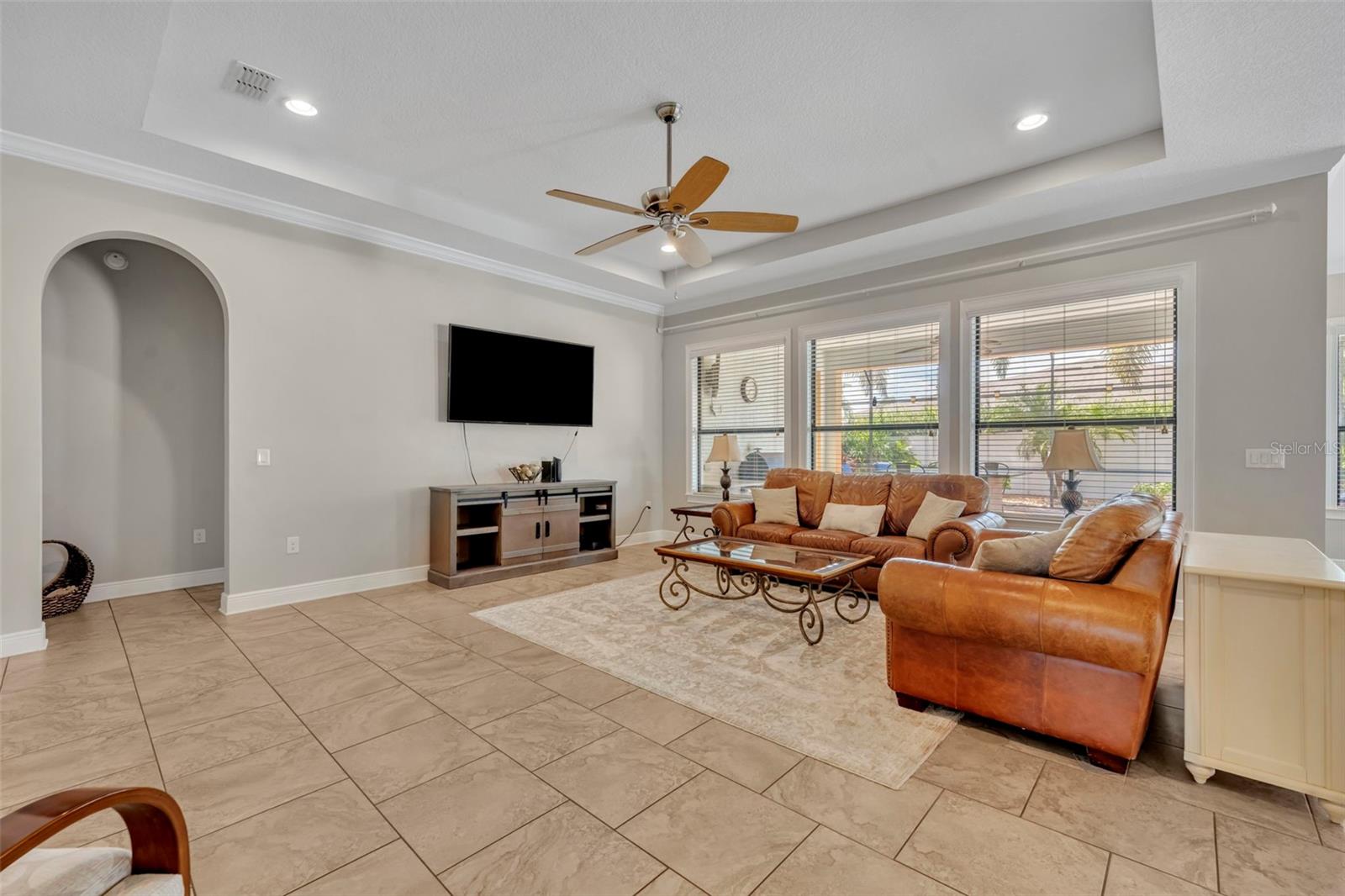 Image 5 of 51 For 4164 Foxhound Drive