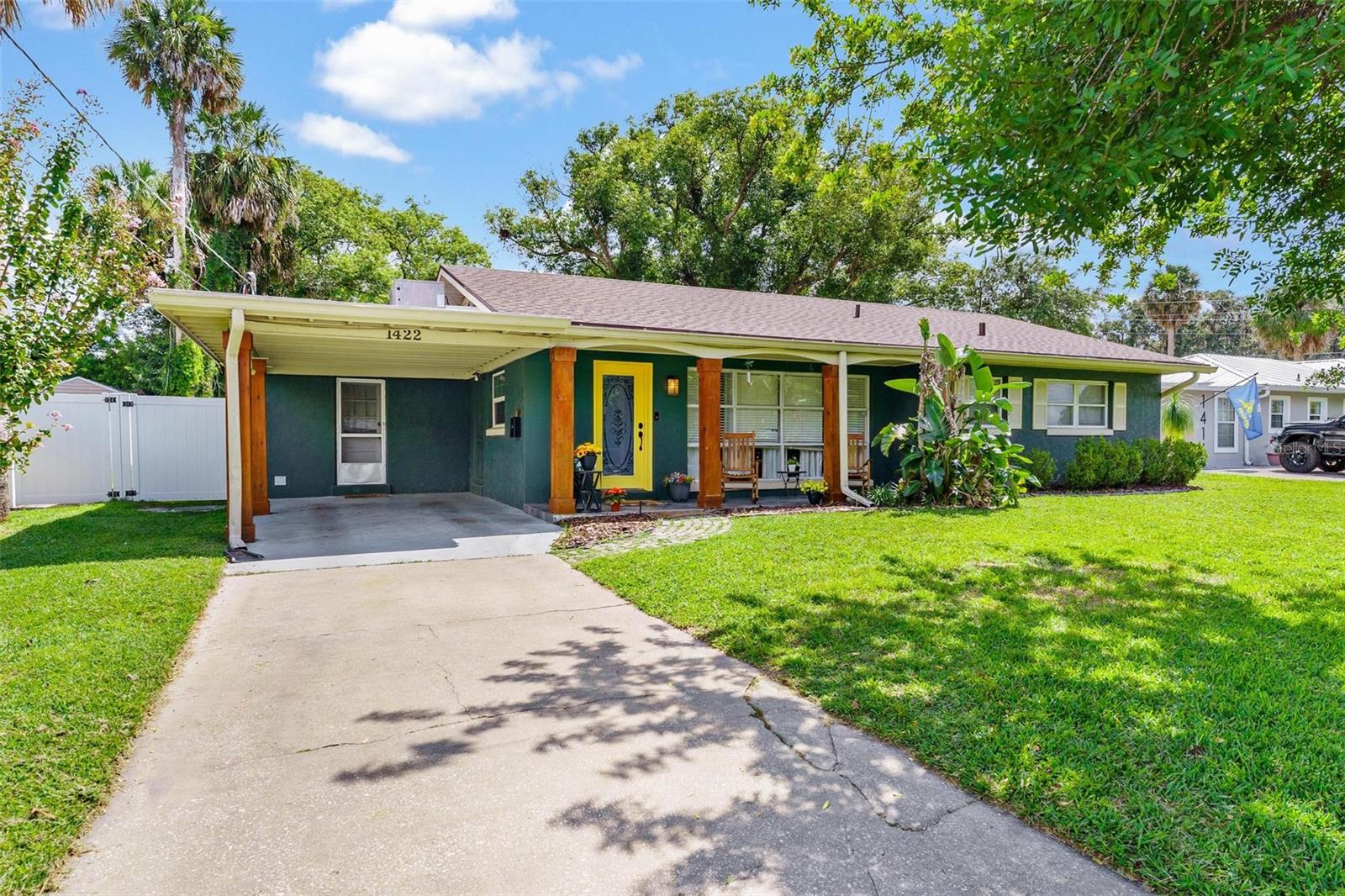 Image 2 of 40 For 1422 Orange Avenue