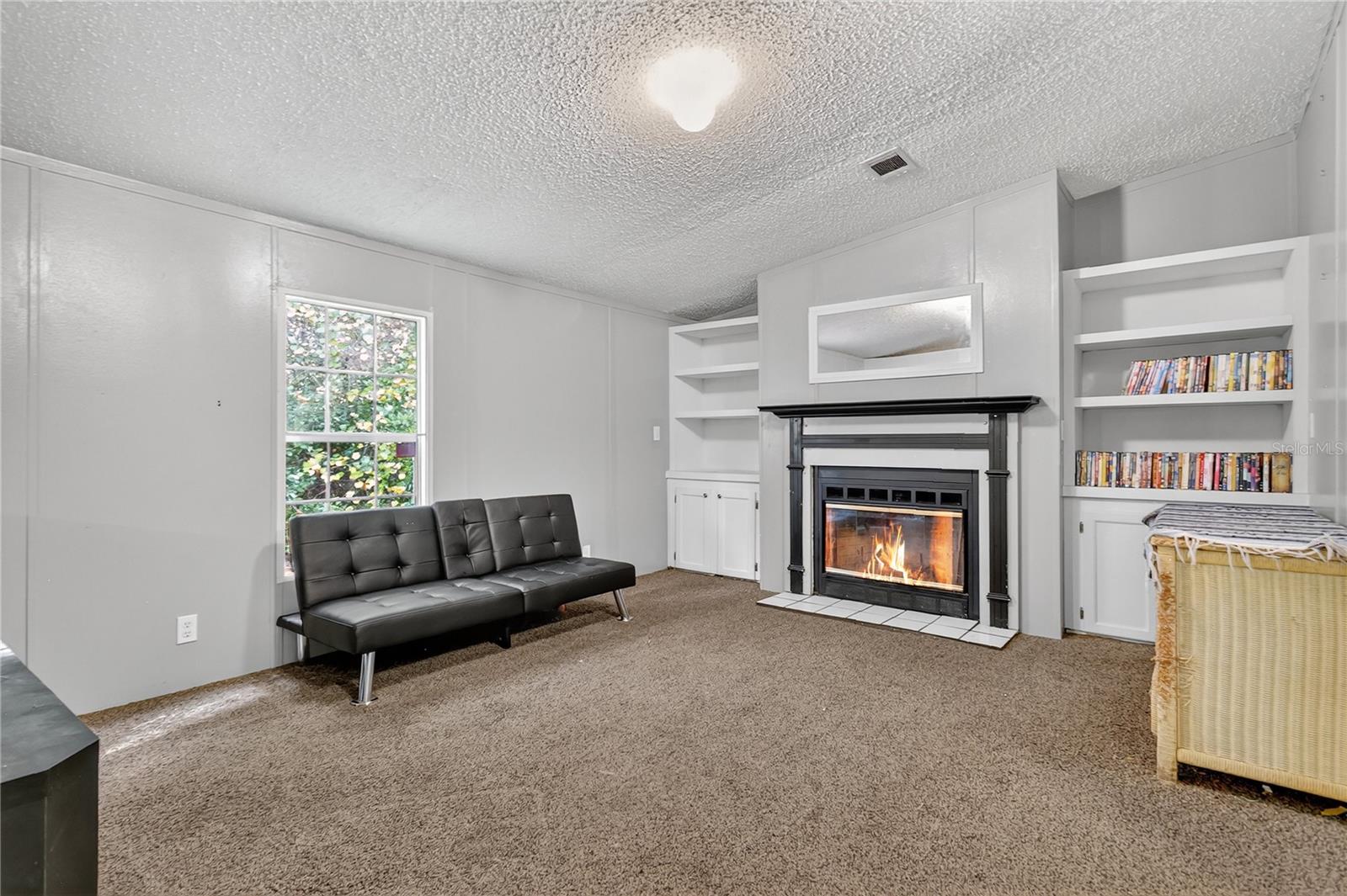 Image 11 of 30 For 42312 Webster Street