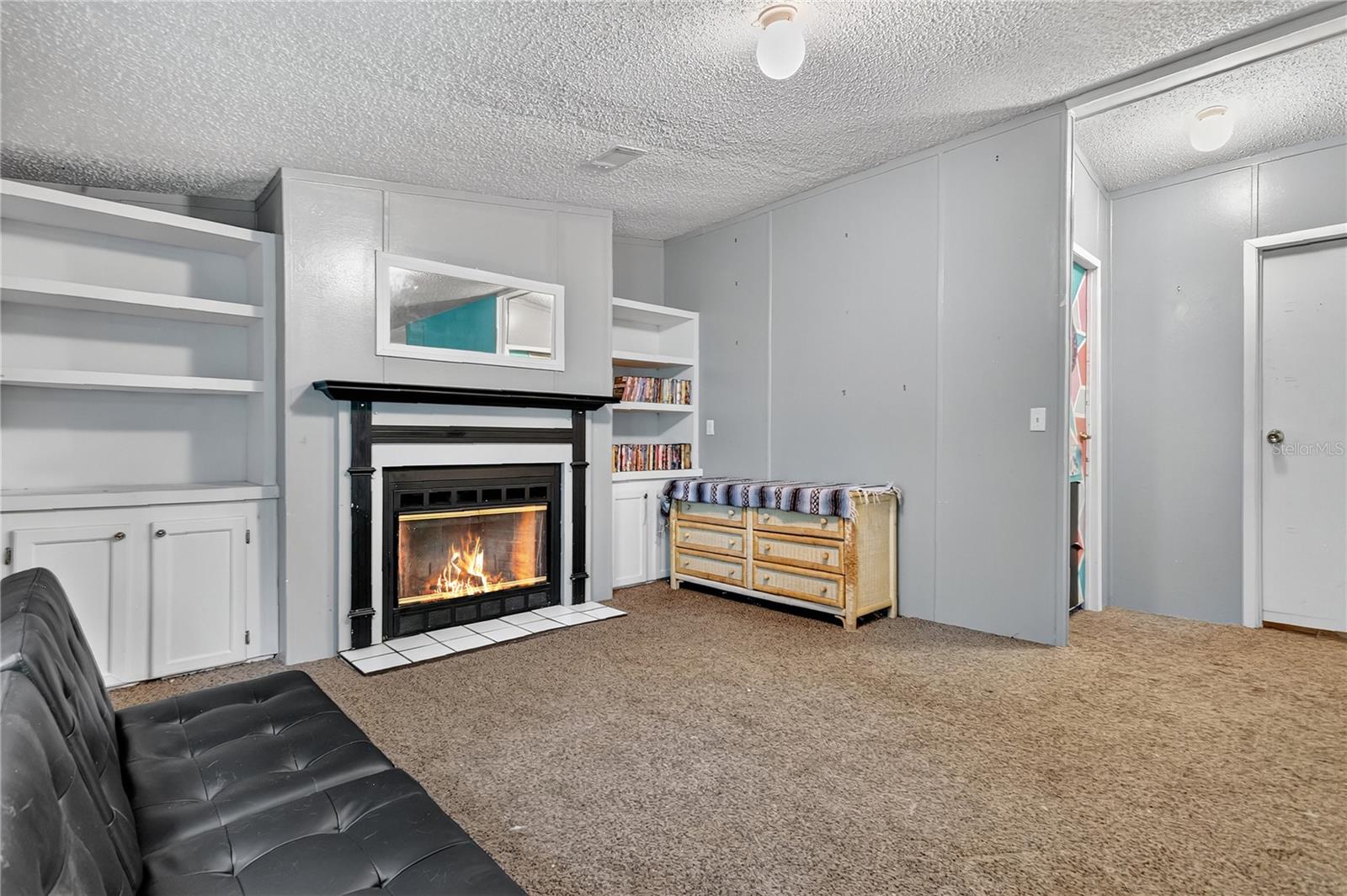 Image 12 of 30 For 42312 Webster Street