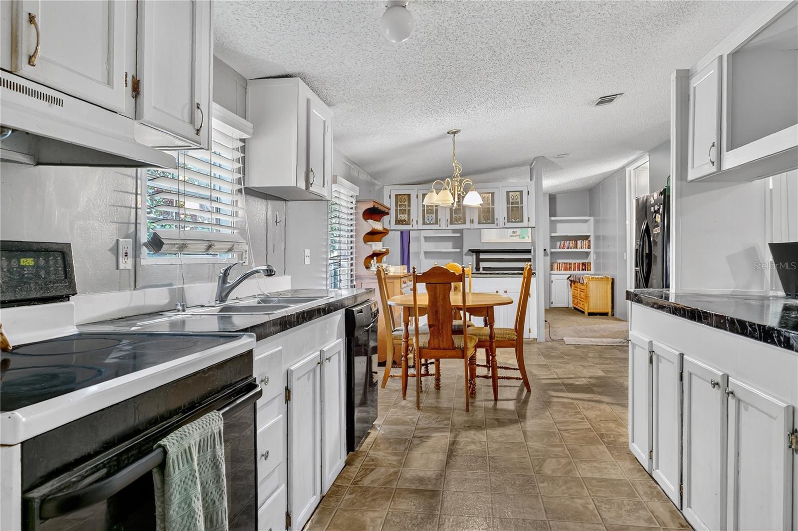 Image 6 of 30 For 42312 Webster Street