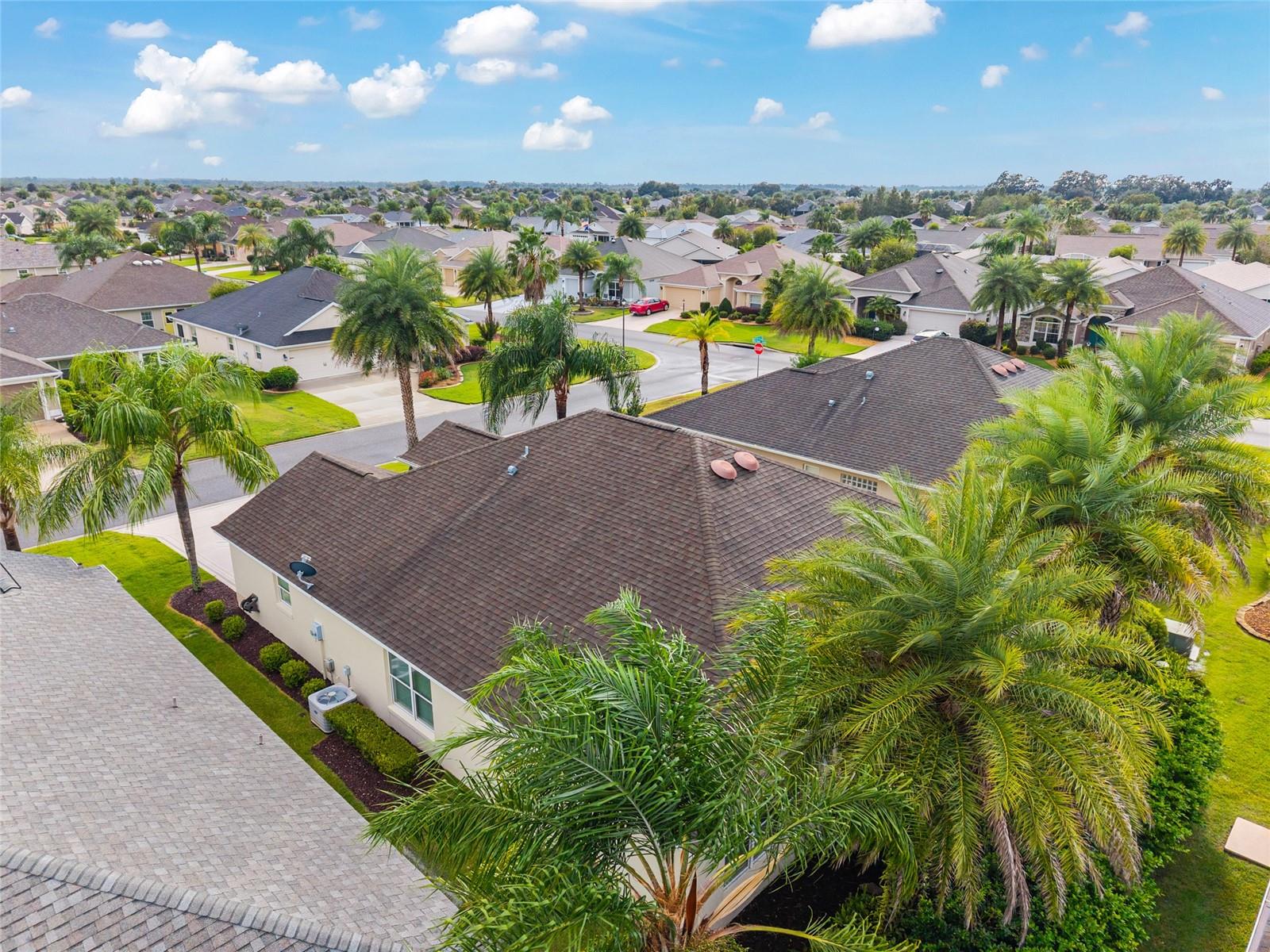 Listing photo id 71 for 825 Ulelah Street