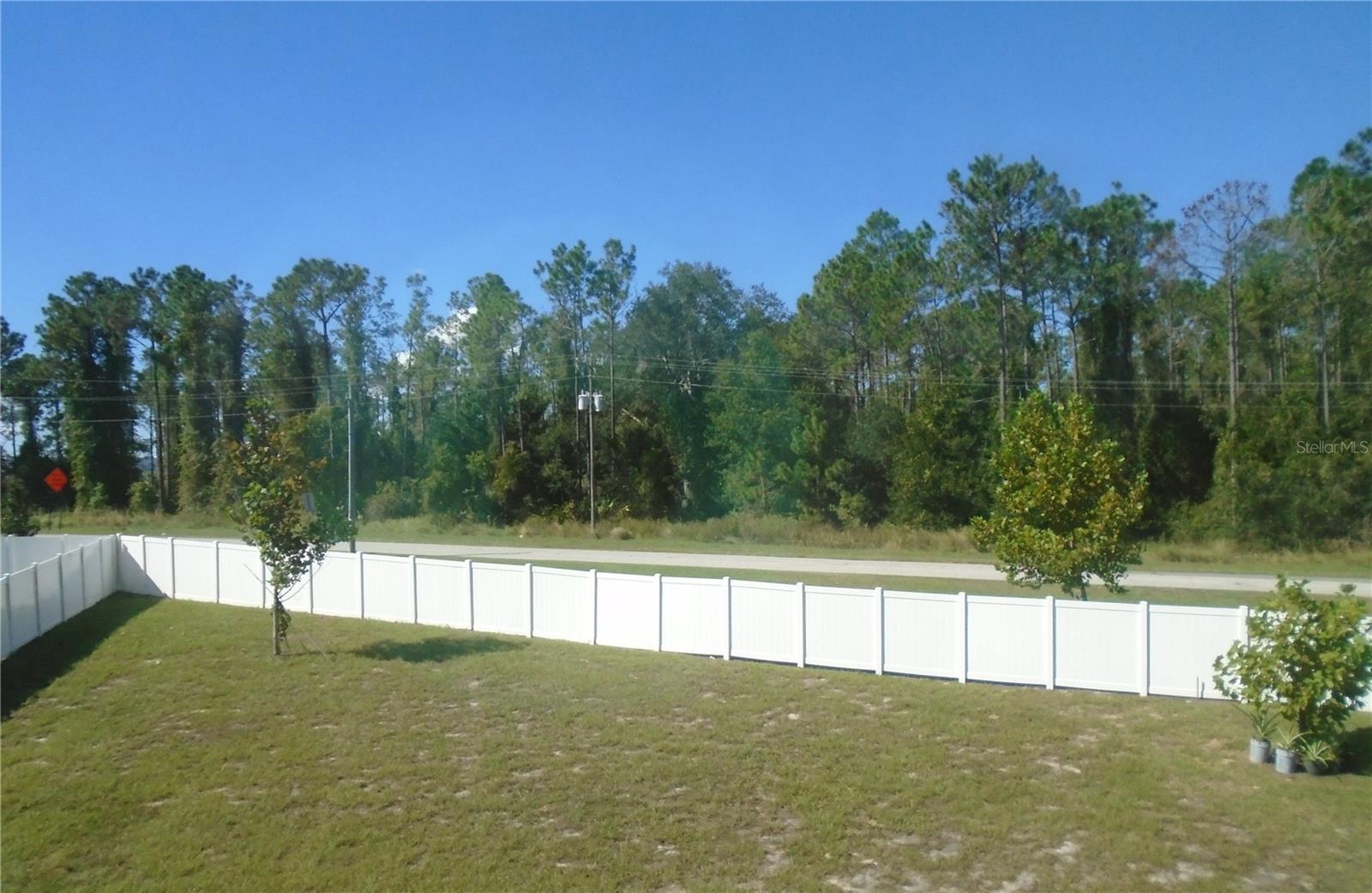 Image 34 of 40 For 1991 Hemingway Circle