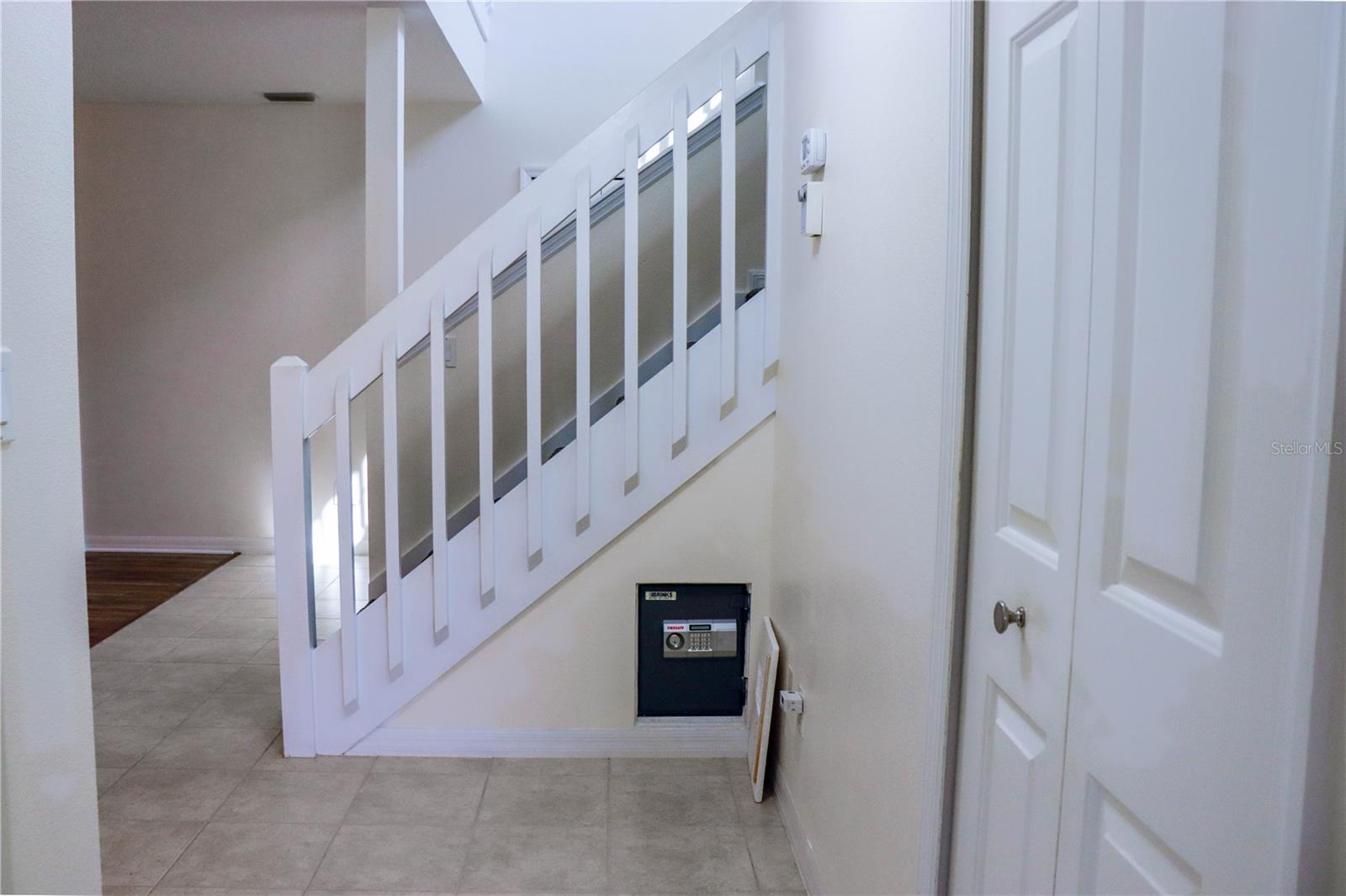 Image 60 of 73 For 5351 Aurora Drive