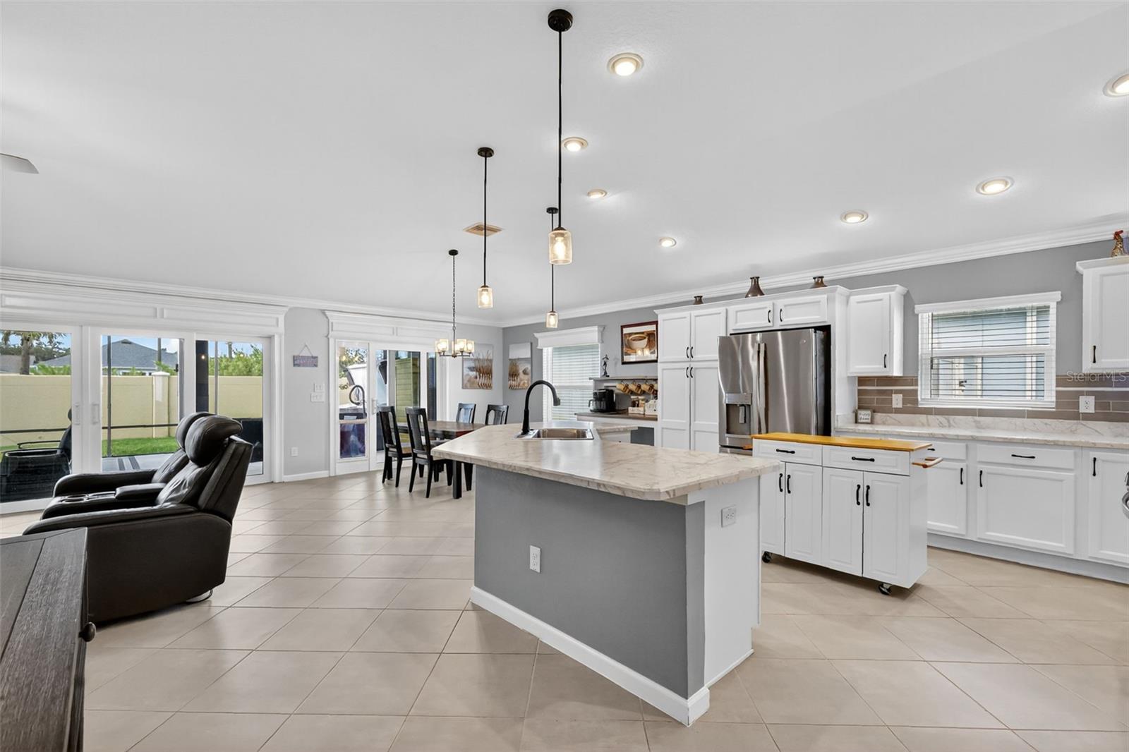 Image 10 of 38 For 3359 Arlyn Place