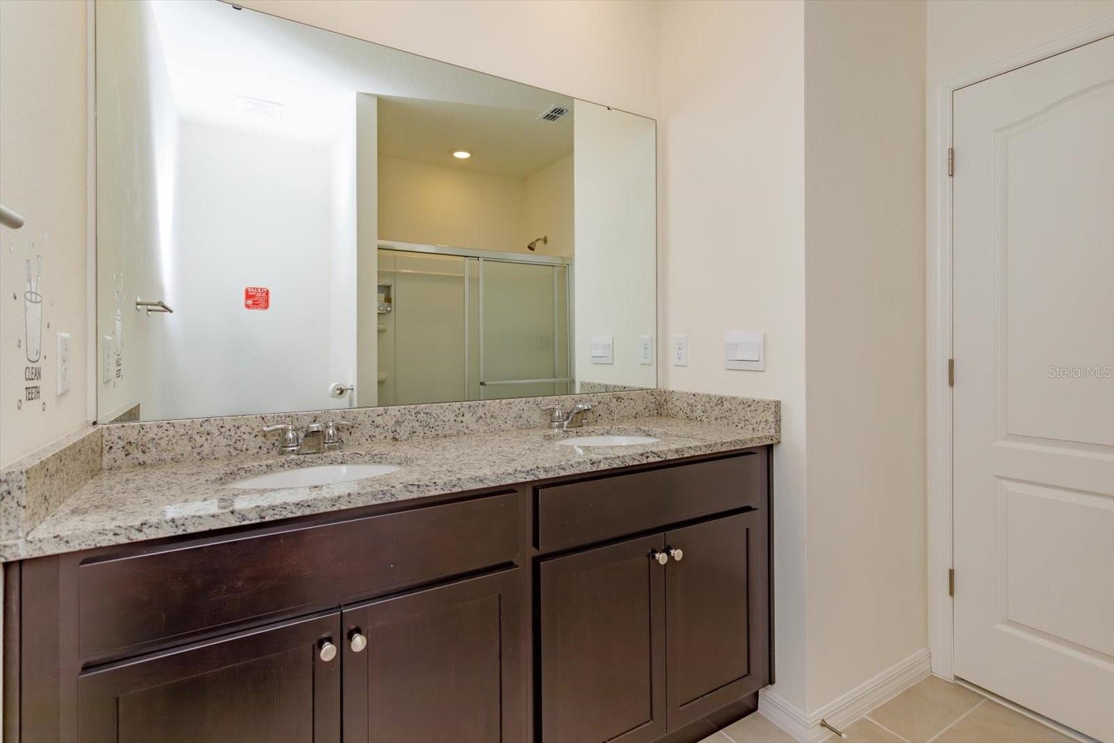 Image 10 of 18 For 2407 Ribbon Fall Avenue