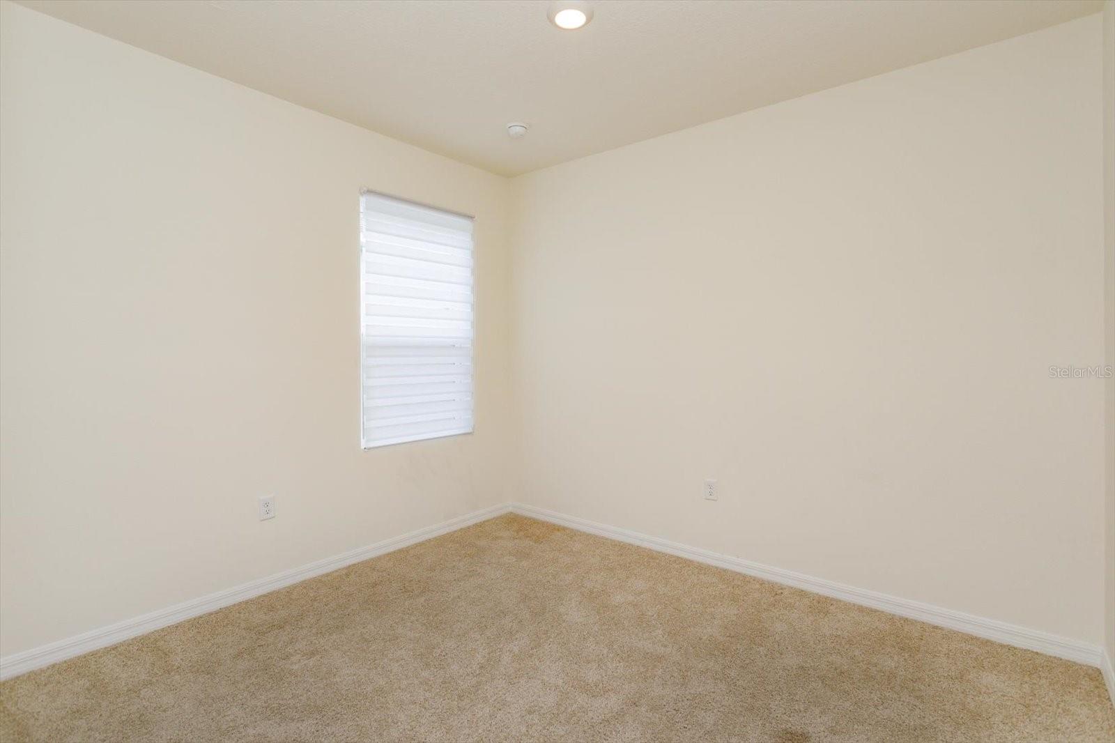 Image 13 of 18 For 2407 Ribbon Fall Avenue