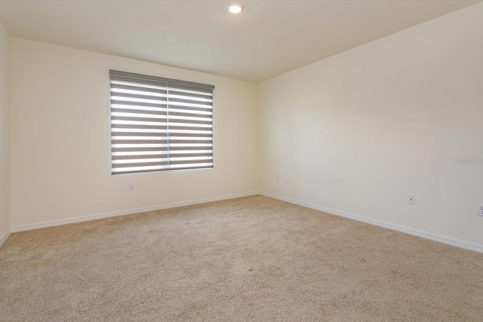 Image 9 of 18 For 2407 Ribbon Fall Avenue