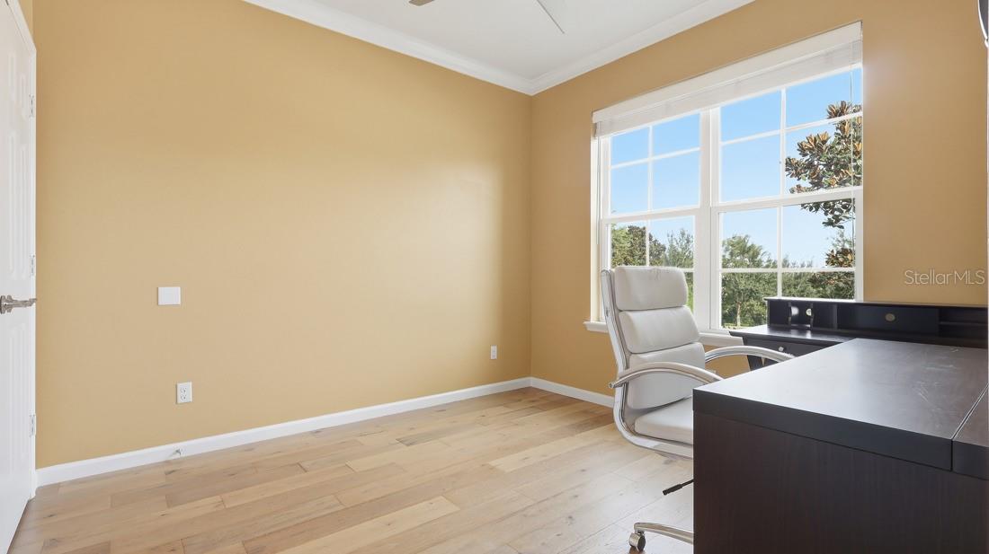 Image 14 of 28 For 1401 Westbury Drive