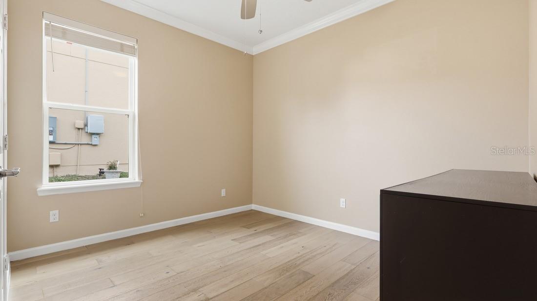 Image 19 of 28 For 1401 Westbury Drive