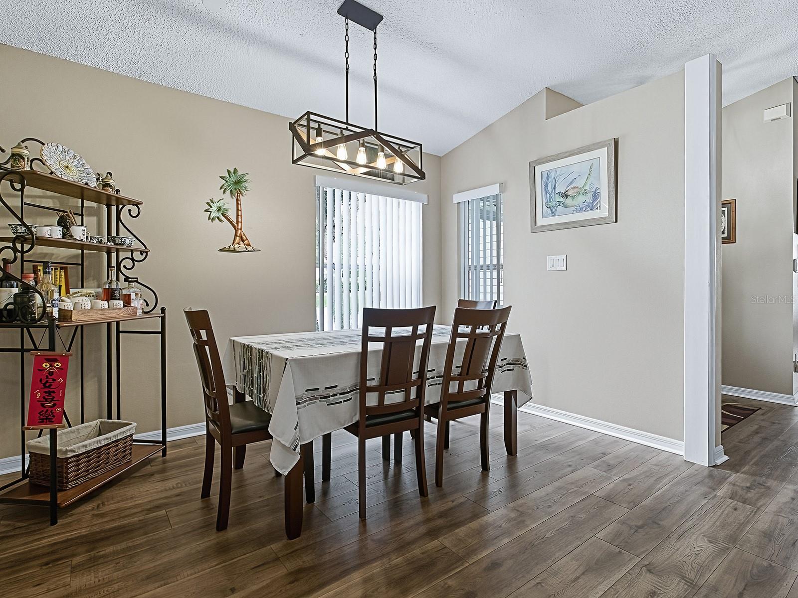 Image 10 of 65 For 4949 Sawgrass Lake Circle